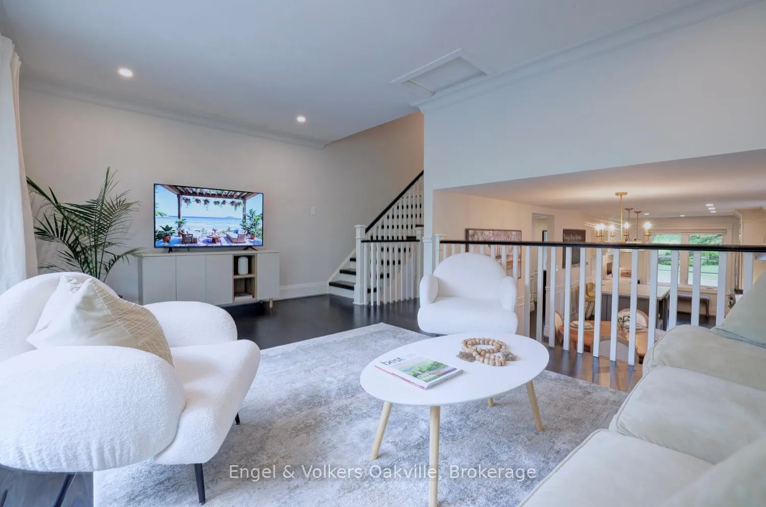 Photo 14 of 266 Mohawk Road, Oakville, Bronte — HOMEH