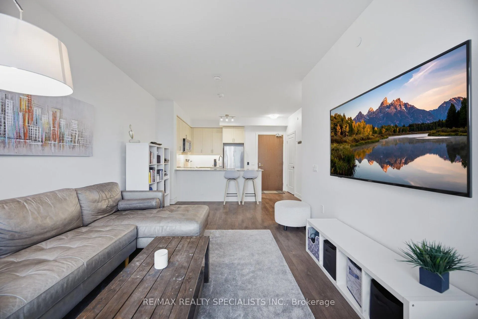 Photo 14 of Unit 405, 1050 Main Street E, Milton, Dempsey — HOMEH