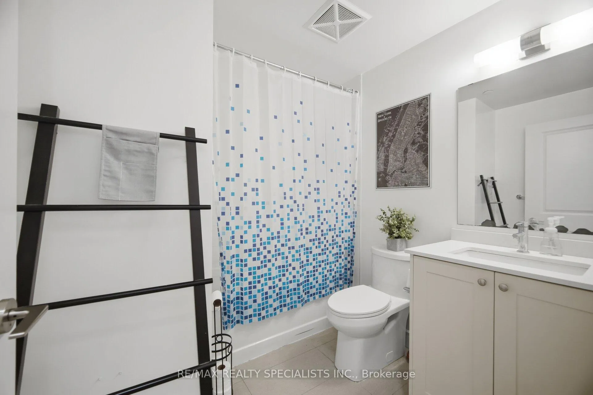 Photo 17 of Unit 405, 1050 Main Street E, Milton, Dempsey — HOMEH