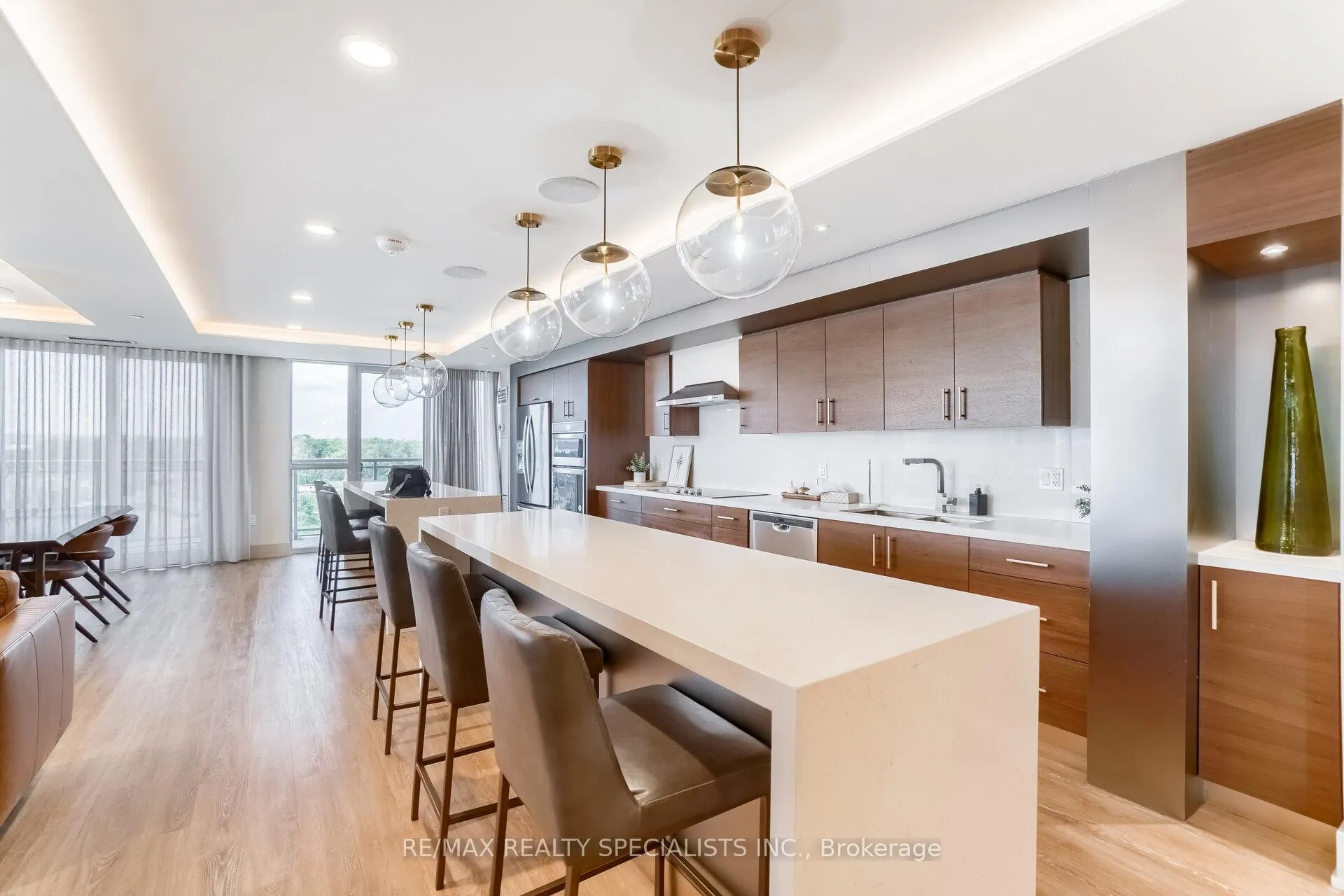 Photo 24 of Unit 405, 1050 Main Street E, Milton, Dempsey — HOMEH