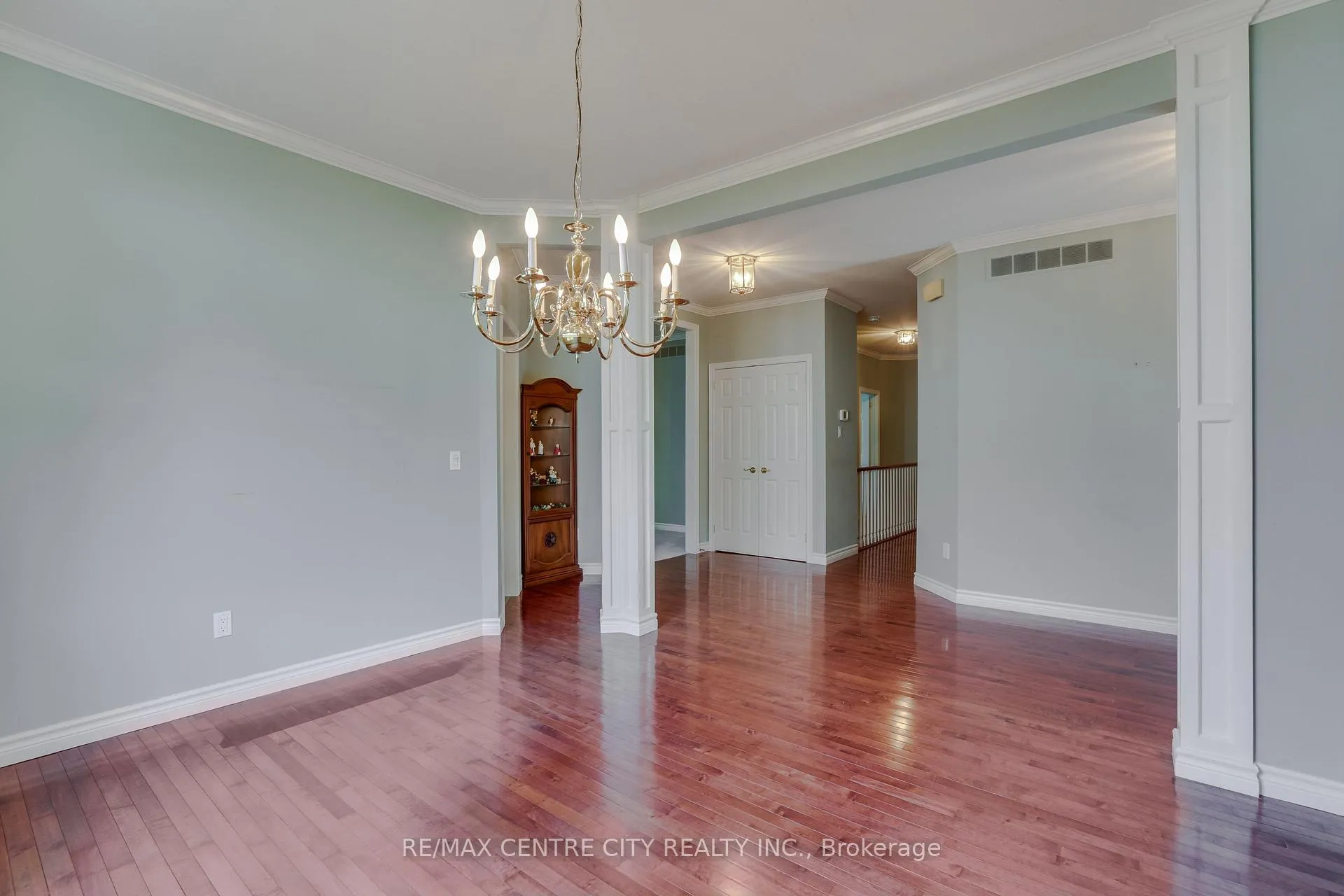 Photo 8 of Unit 68, 1040 Riverside Drive, London, North Q — HOMEH