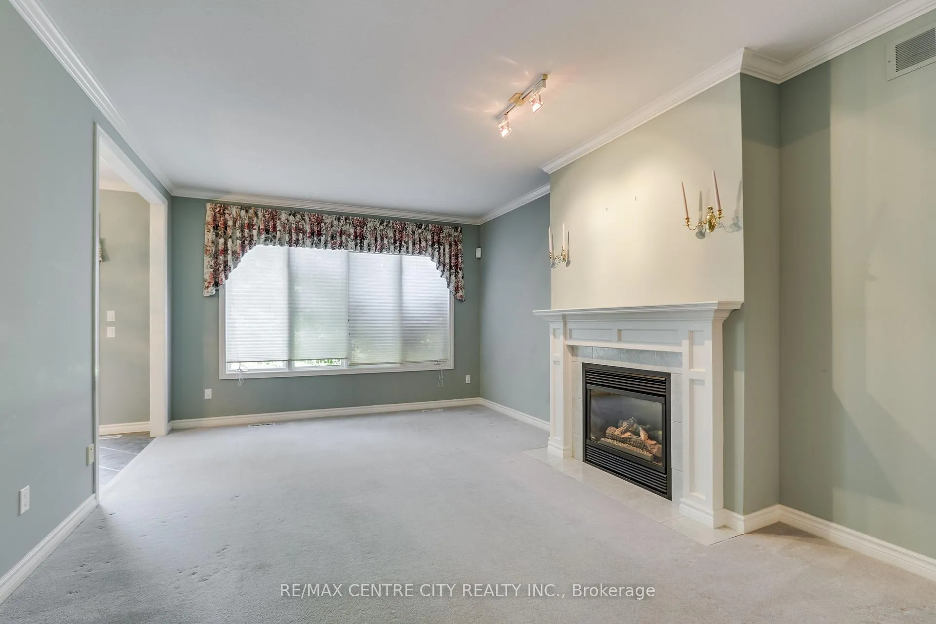 Photo 13 of Unit 68, 1040 Riverside Drive, London, North Q — HOMEH