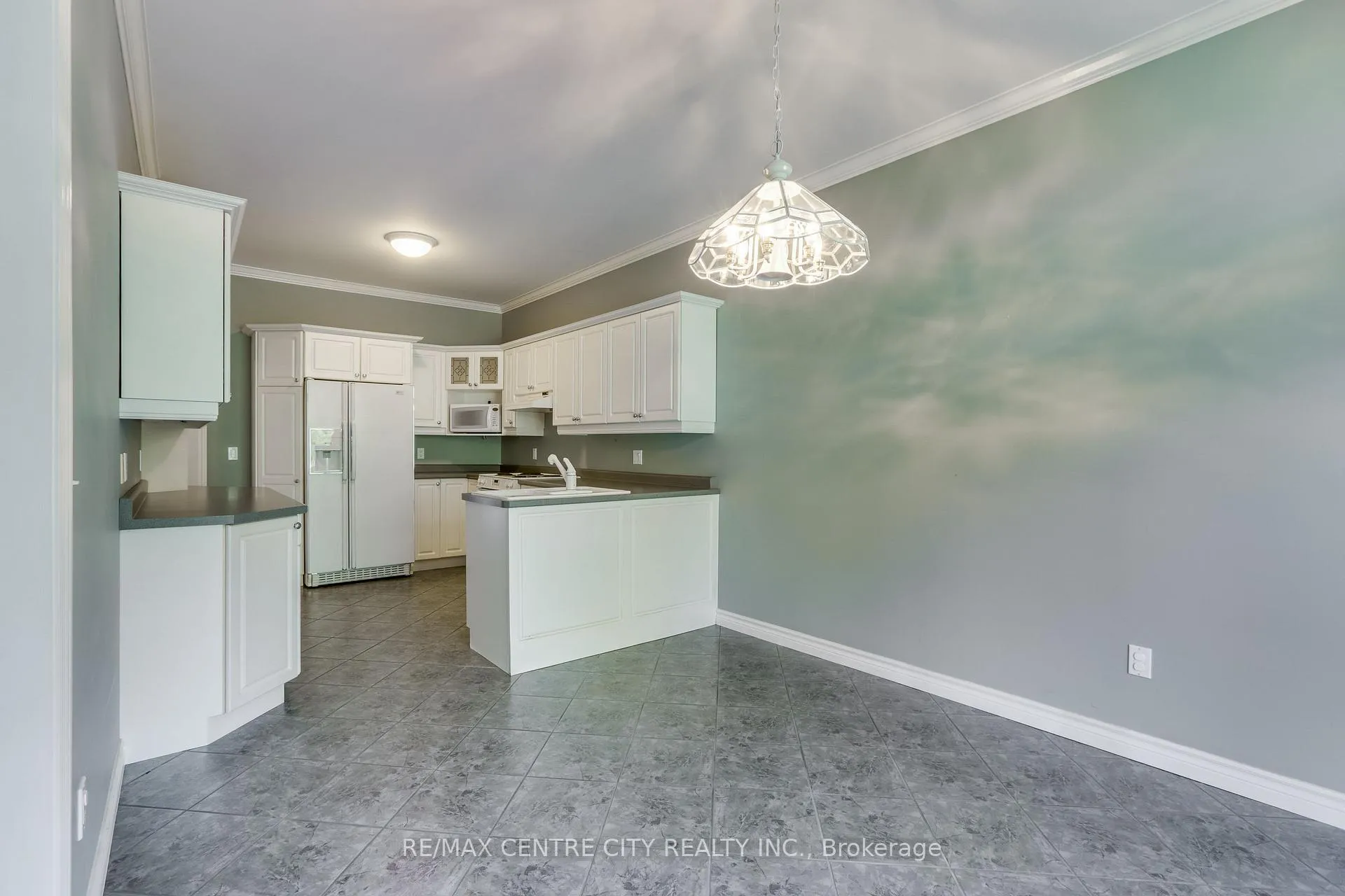 Photo 16 of Unit 68, 1040 Riverside Drive, London, North Q — HOMEH