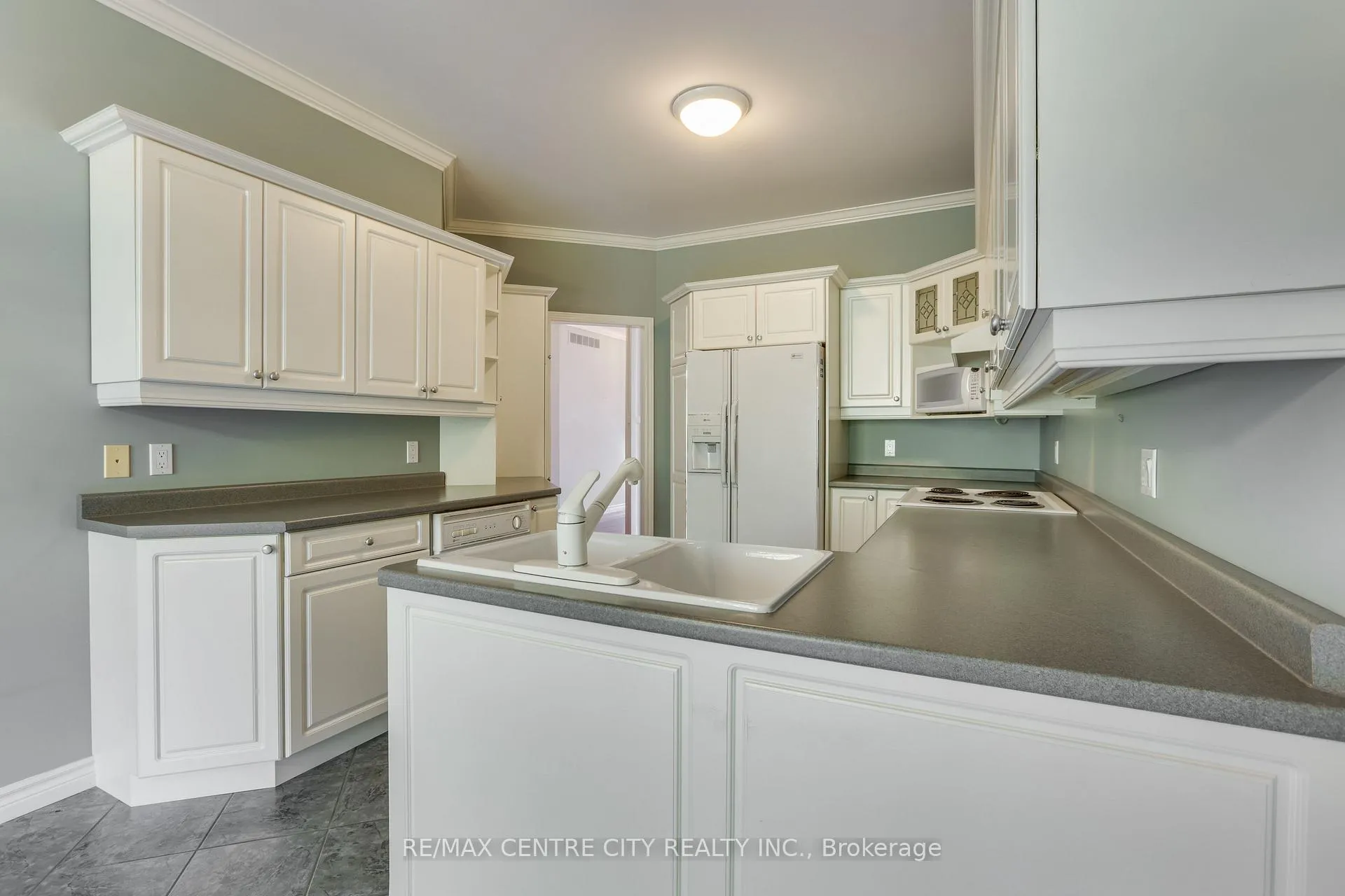 Photo 20 of Unit 68, 1040 Riverside Drive, London, North Q — HOMEH