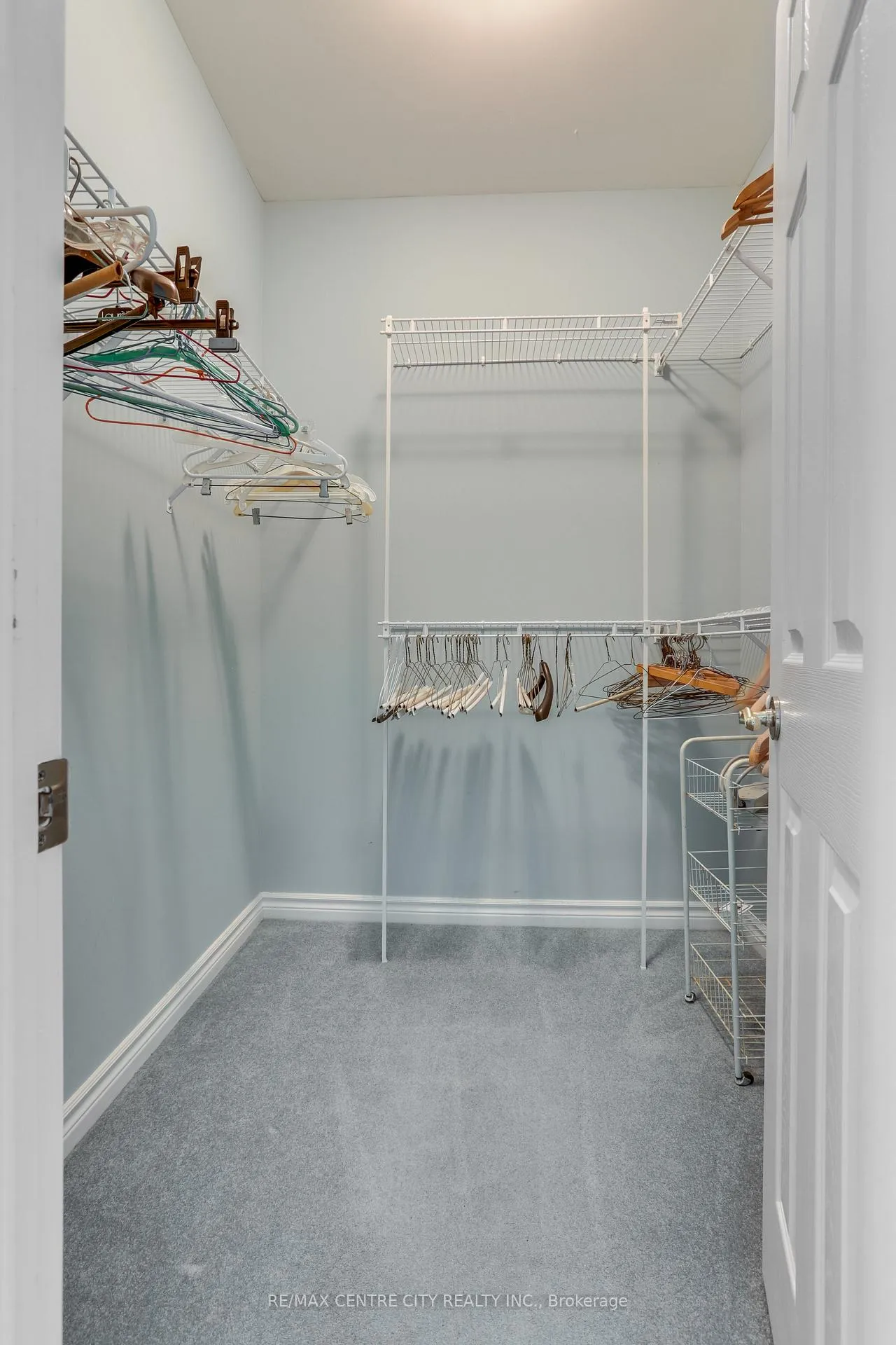 Photo 27 of Unit 68, 1040 Riverside Drive, London, North Q — HOMEH