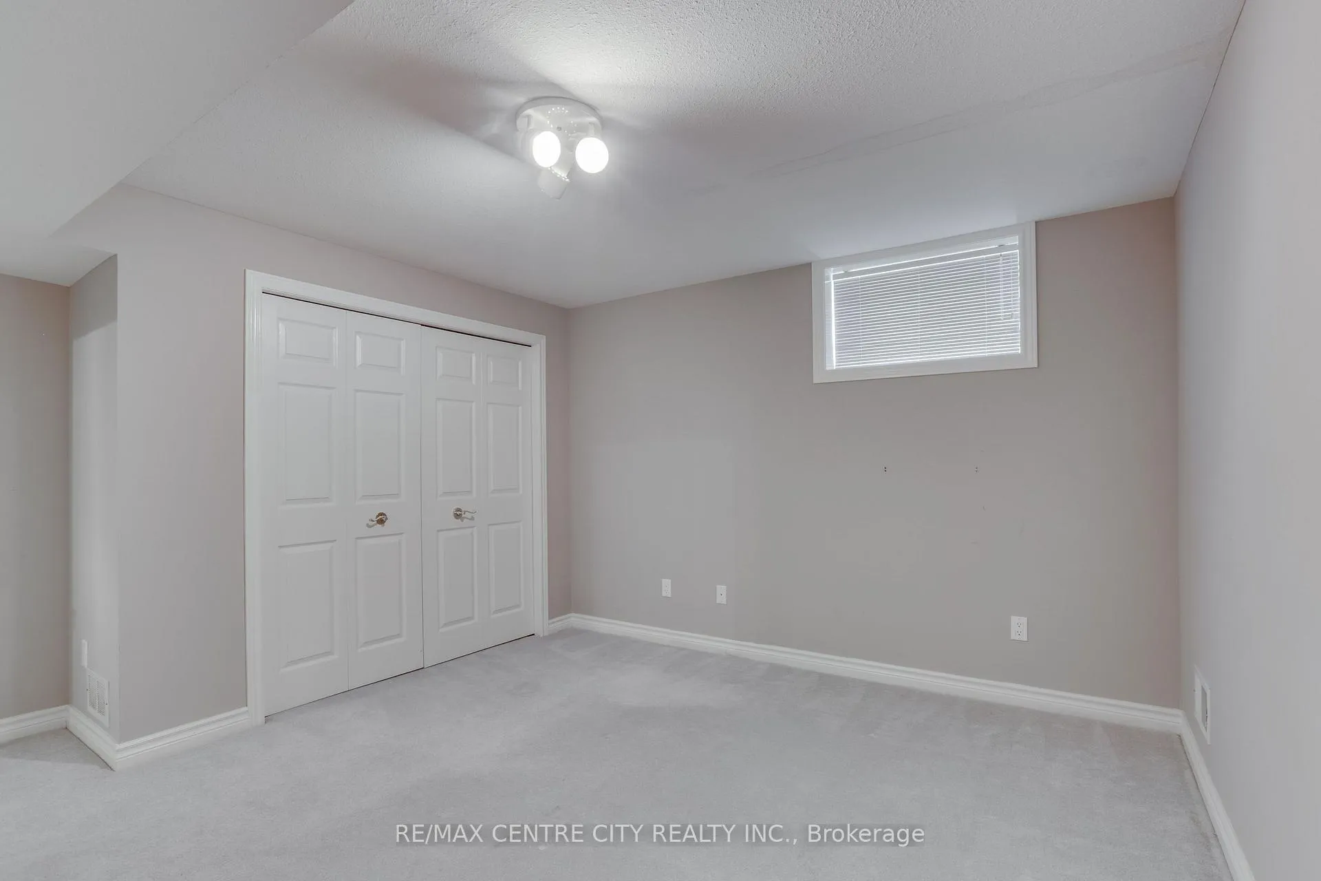 Photo 36 of Unit 68, 1040 Riverside Drive, London, North Q — HOMEH