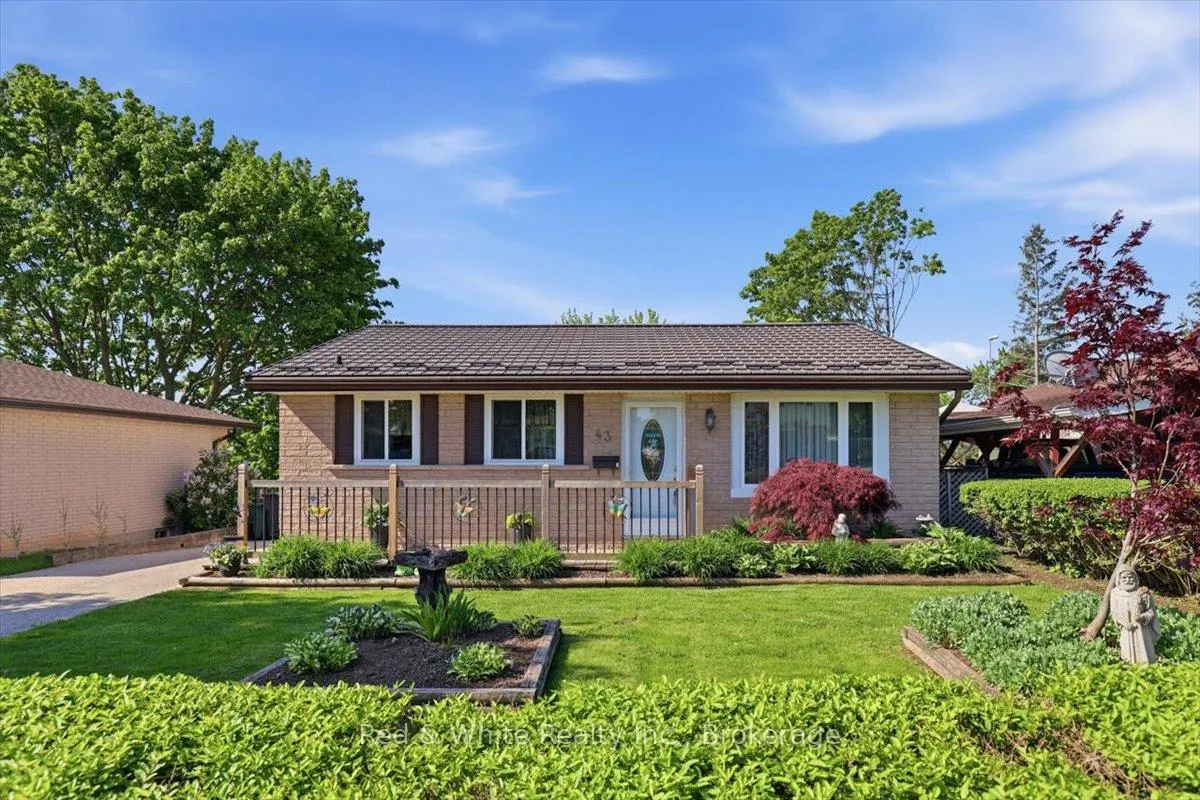 Photo 1 of 43 Mcilwraith Crescent, Guelph, Grange Road — HOMEH
