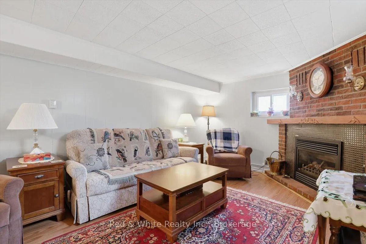 Photo 20 of 43 Mcilwraith Crescent, Guelph, Grange Road — HOMEH