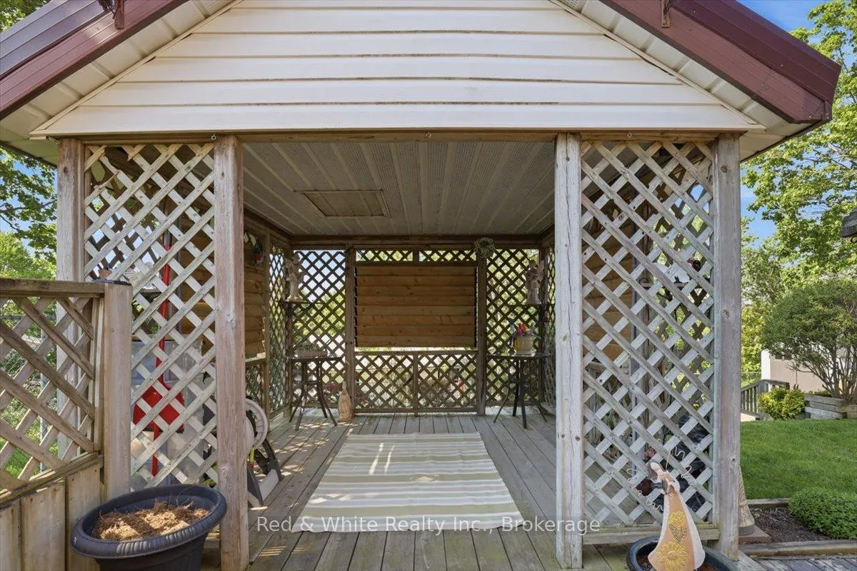 Photo 23 of 43 Mcilwraith Crescent, Guelph, Grange Road — HOMEH