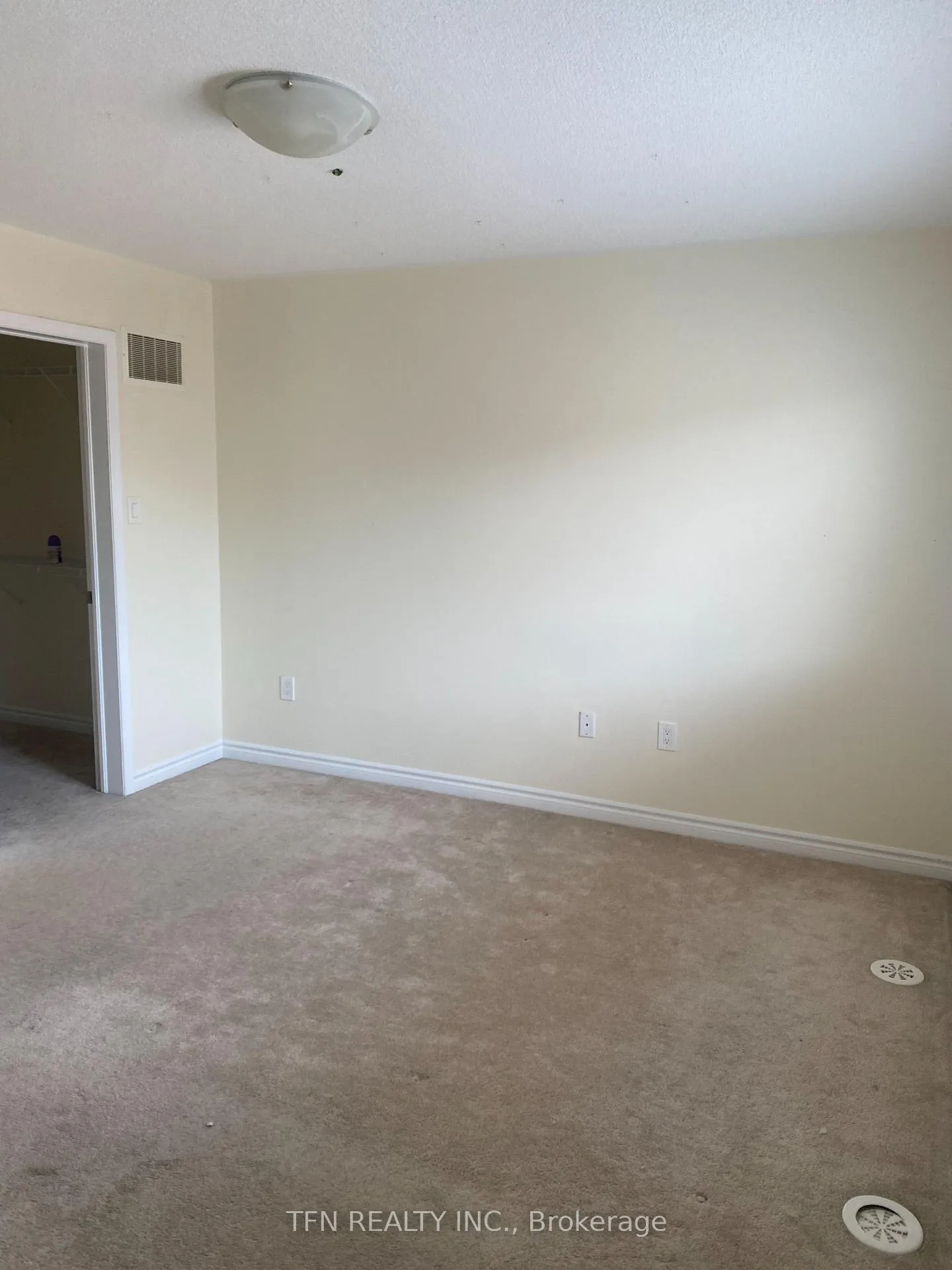 Photo 17 of 63 Baycliffe Crescent, Brampton, Northwest Brampton — HOMEH