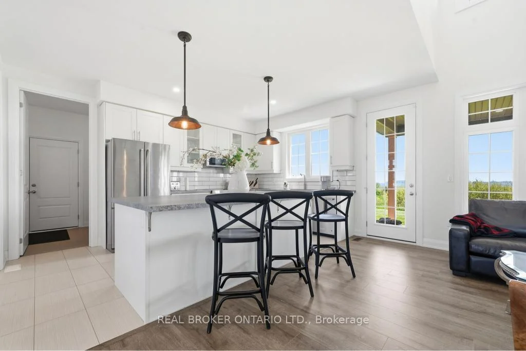 Photo 15 of 28 Wellers Way, Quinte West, Murray Ward — HOMEH