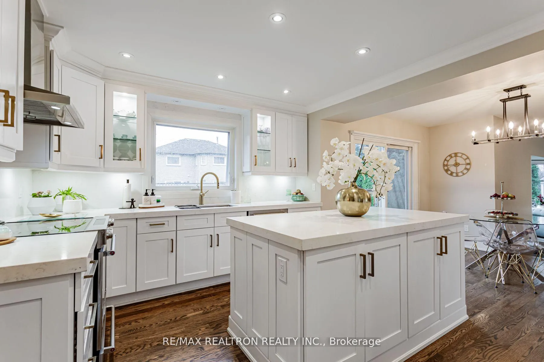 Photo 8 of 442 Mill Street, Richmond Hill, Mill Pond — HOMEH