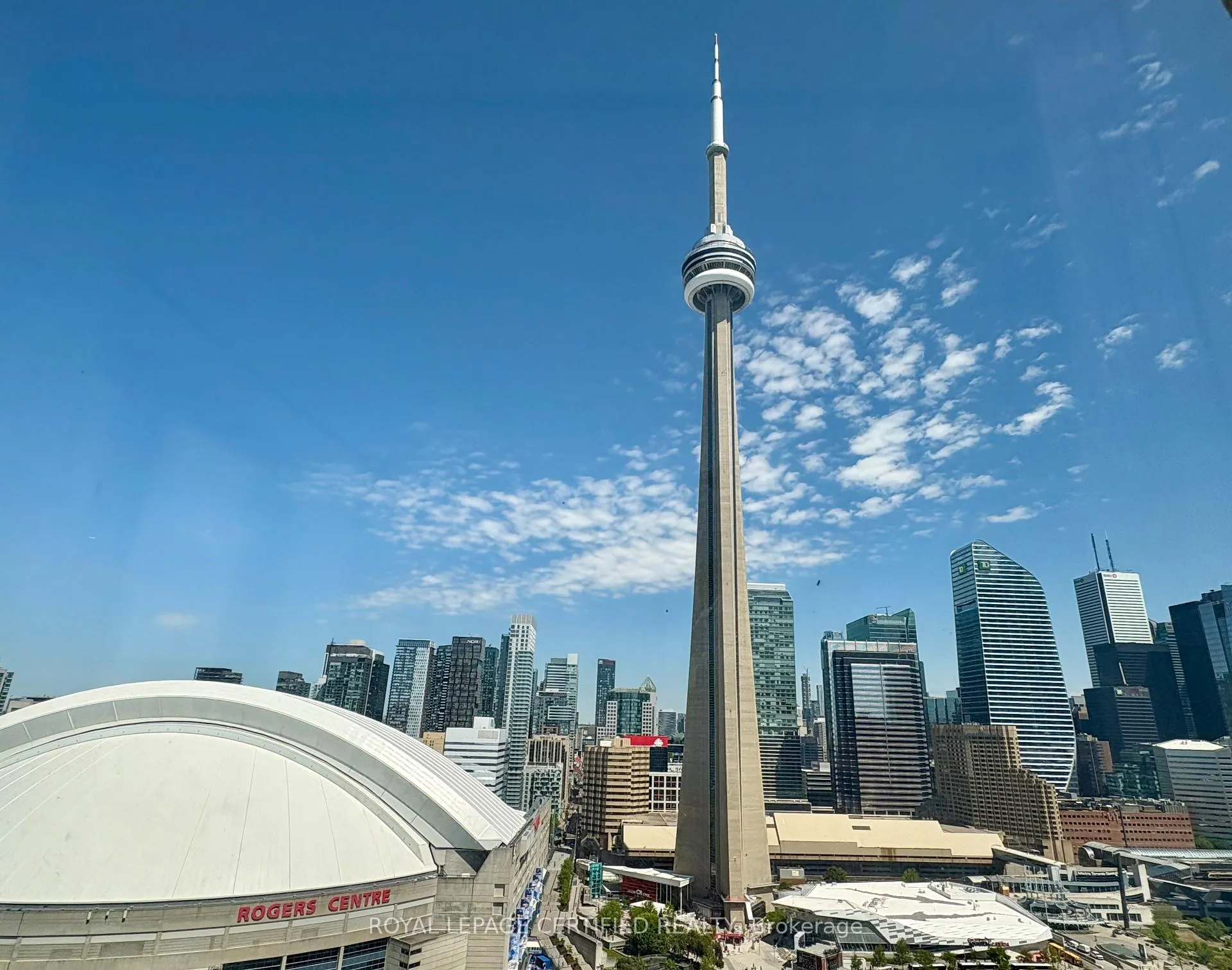 Photo 1 of Unit 3005, 270 Queens Quay W, Toronto, Waterfront Communities — HOMEH