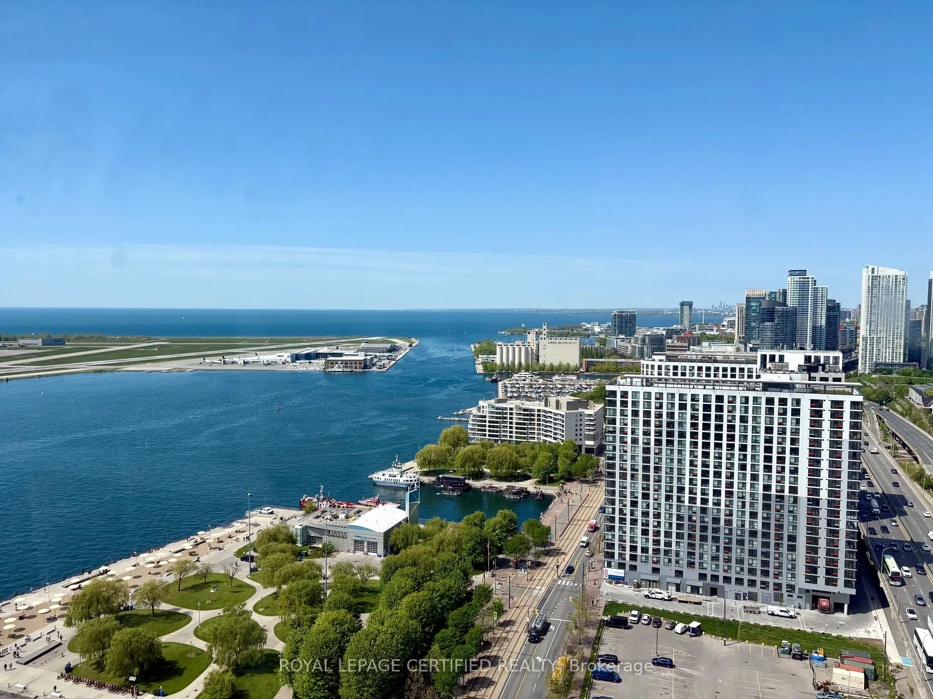 Photo 7 of Unit 3005, 270 Queens Quay W, Toronto, Waterfront Communities — HOMEH