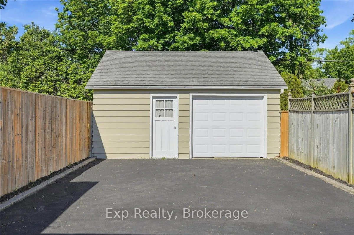 Photo 25 of 110 Hastings Drive, Belleville, Belleville Ward — HOMEH