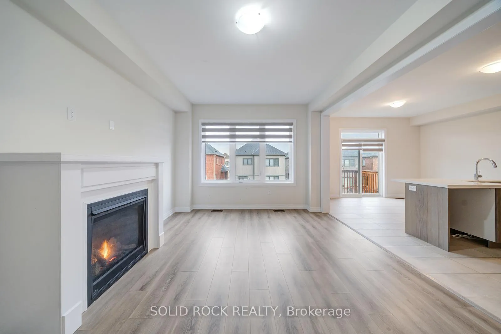 Photo 10 of 75 Ed Ewert Avenue, Clarington, Newcastle — HOMEH