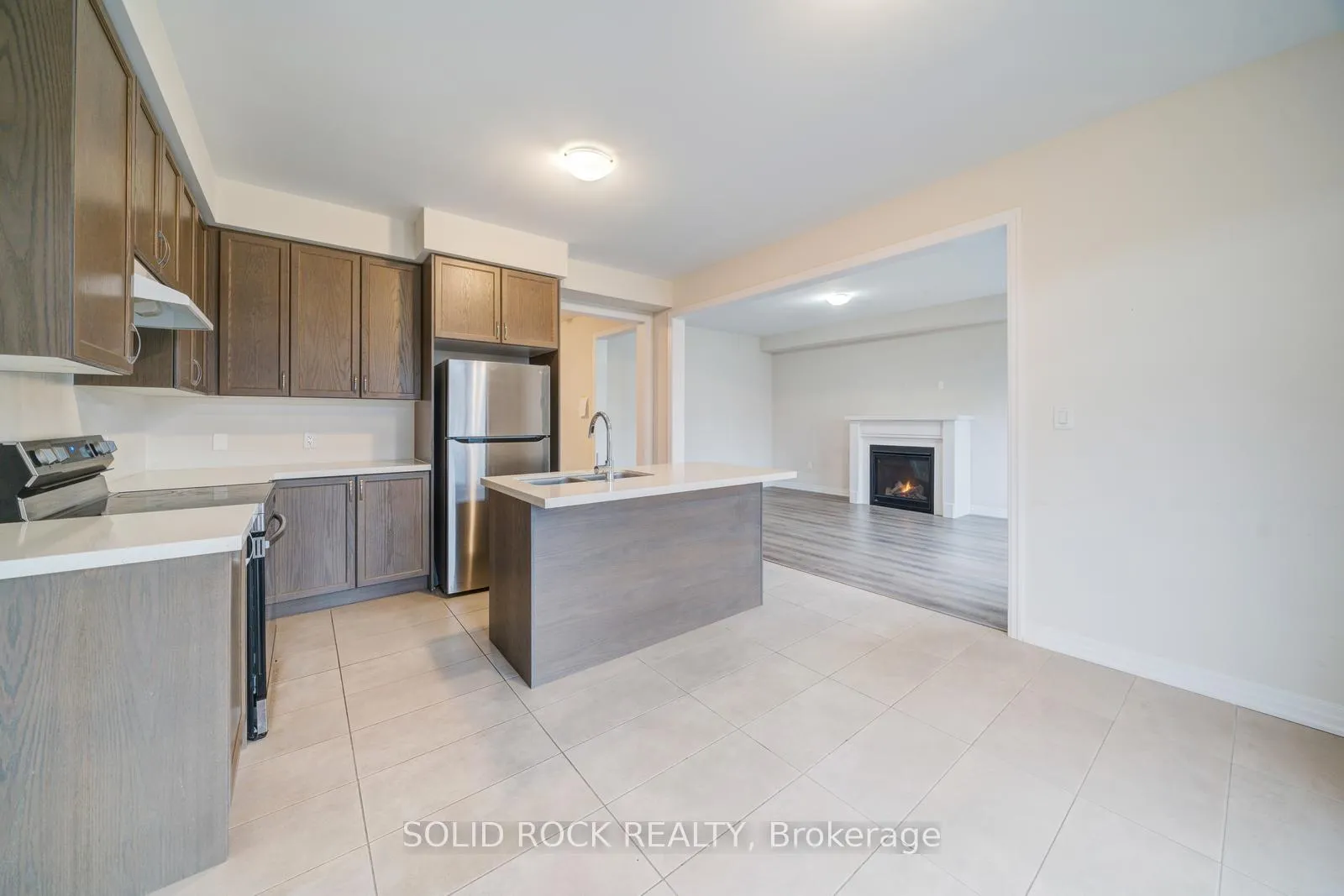 Photo 18 of 75 Ed Ewert Avenue, Clarington, Newcastle — HOMEH