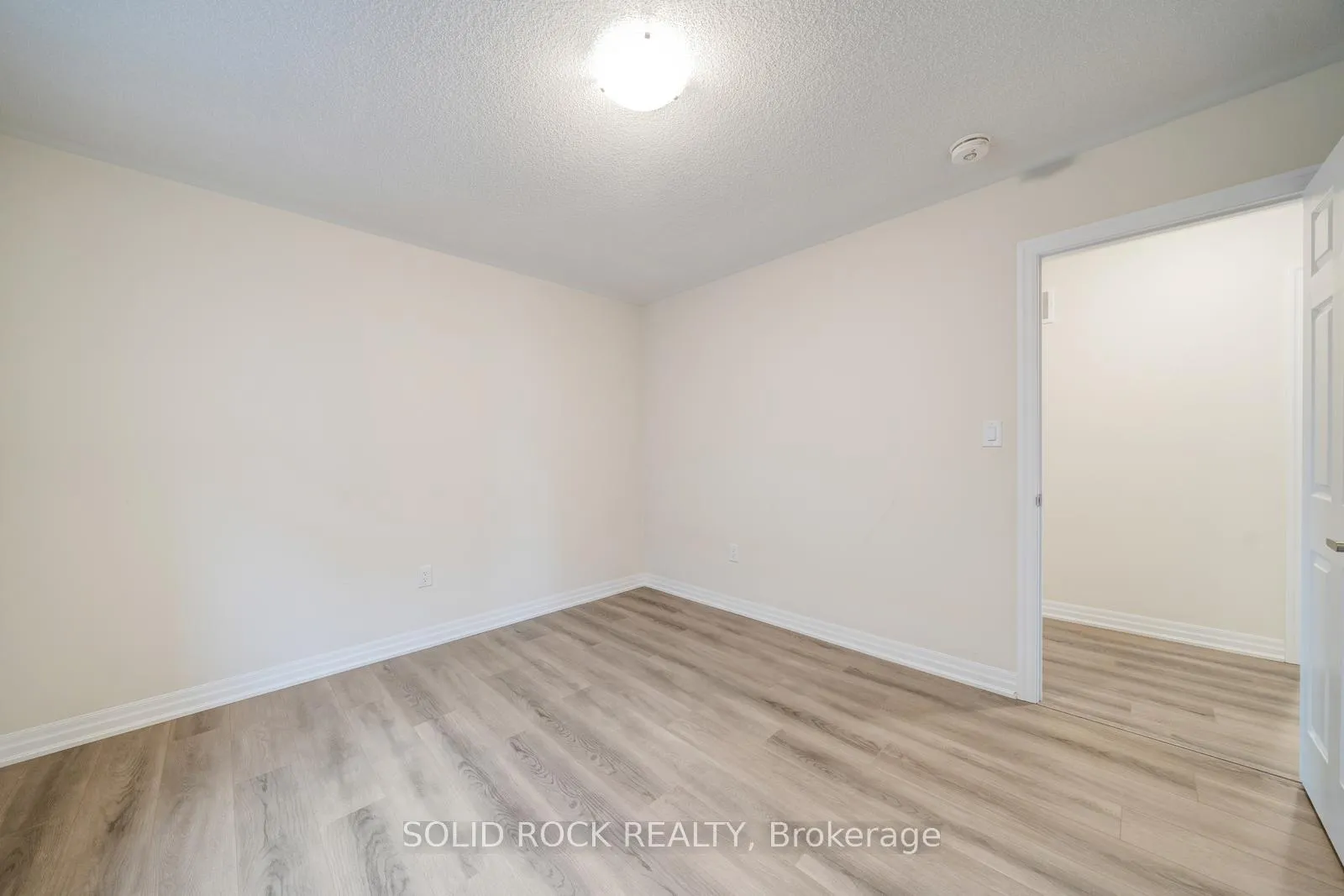 Photo 30 of 75 Ed Ewert Avenue, Clarington, Newcastle — HOMEH