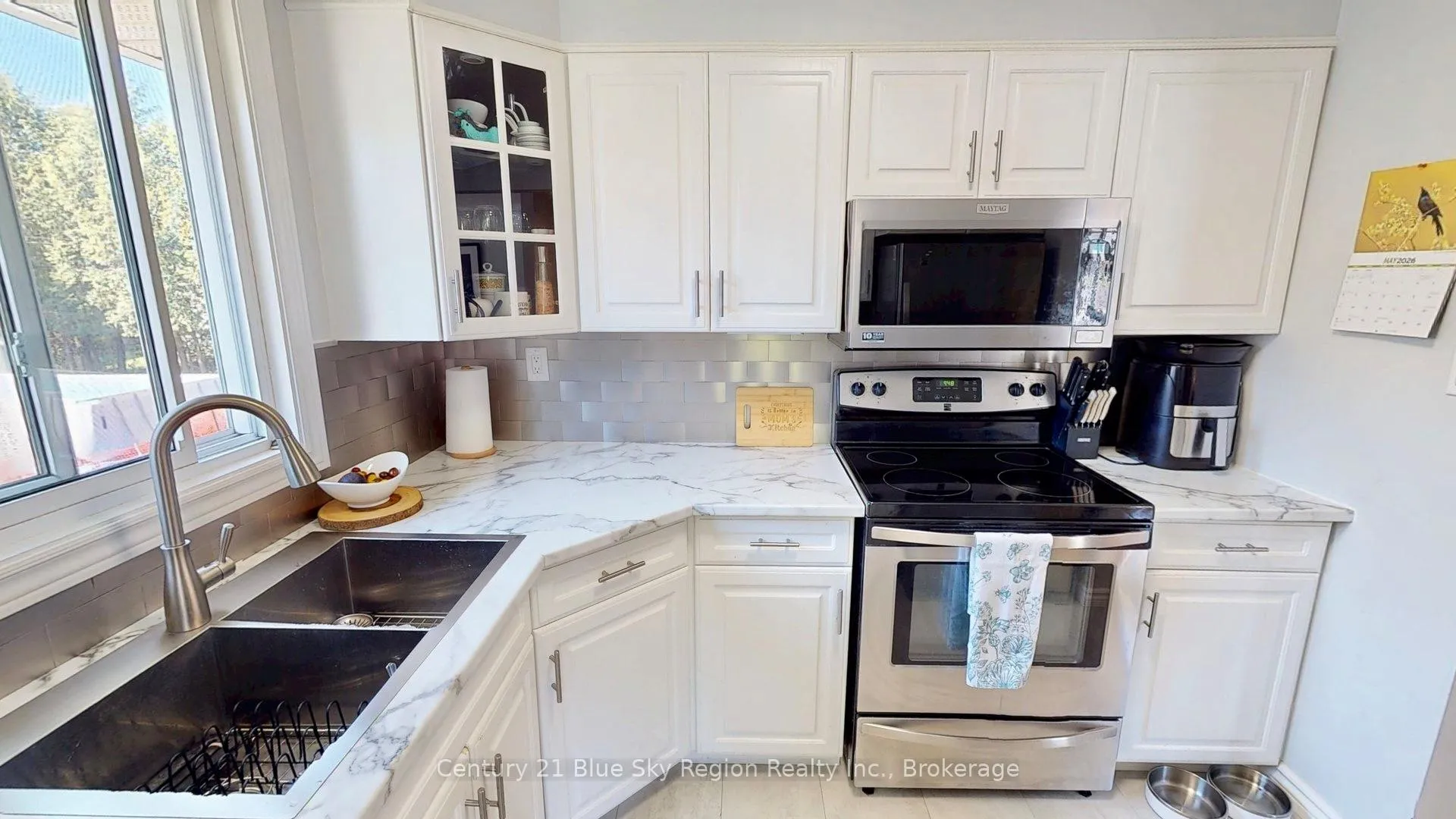 Photo 4 of 725 King Street, Callander — HOMEH