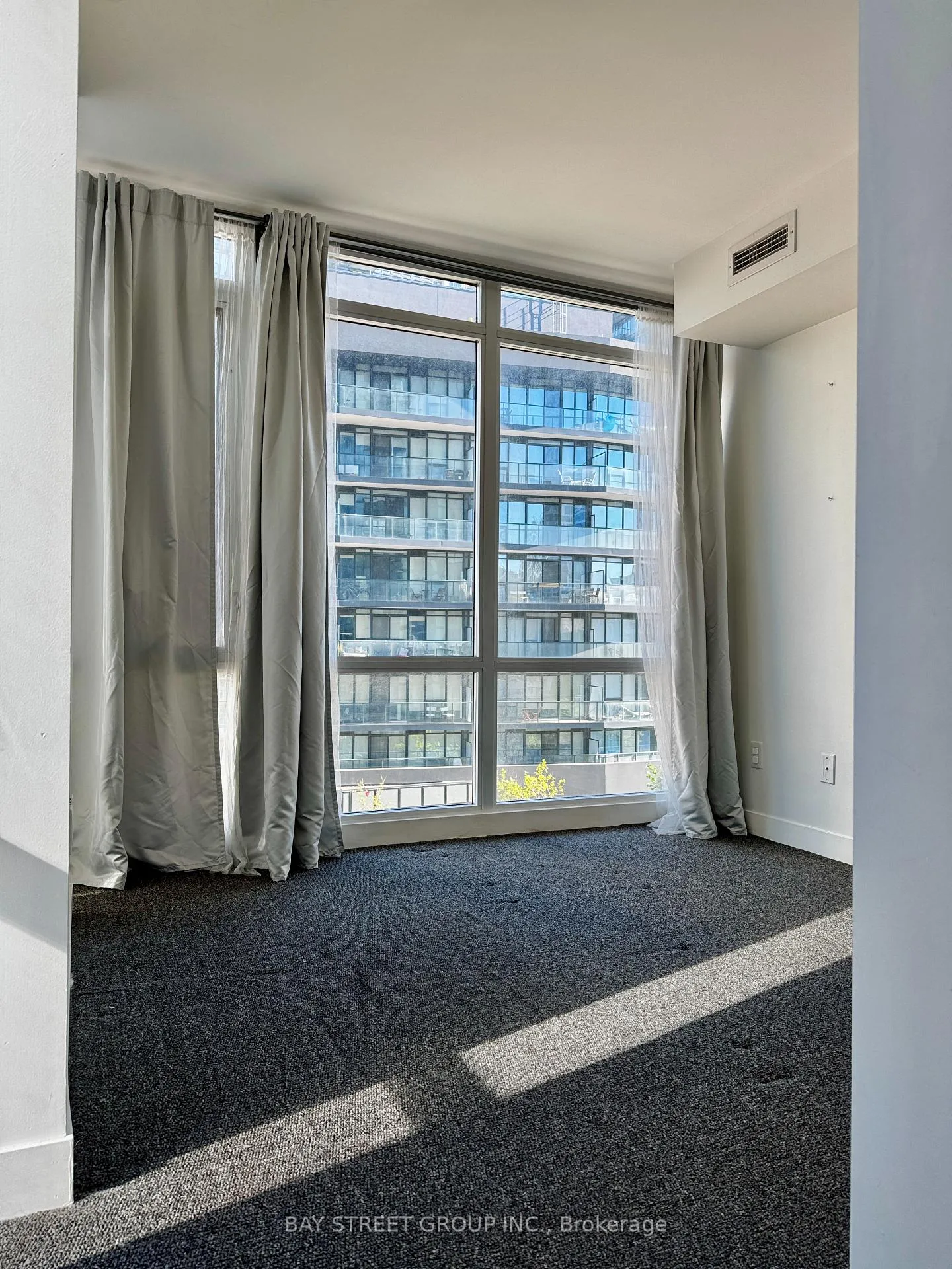 Photo 9 of Unit 409, 170 Fort York Boulevard, Toronto, Waterfront Communities — HOMEH