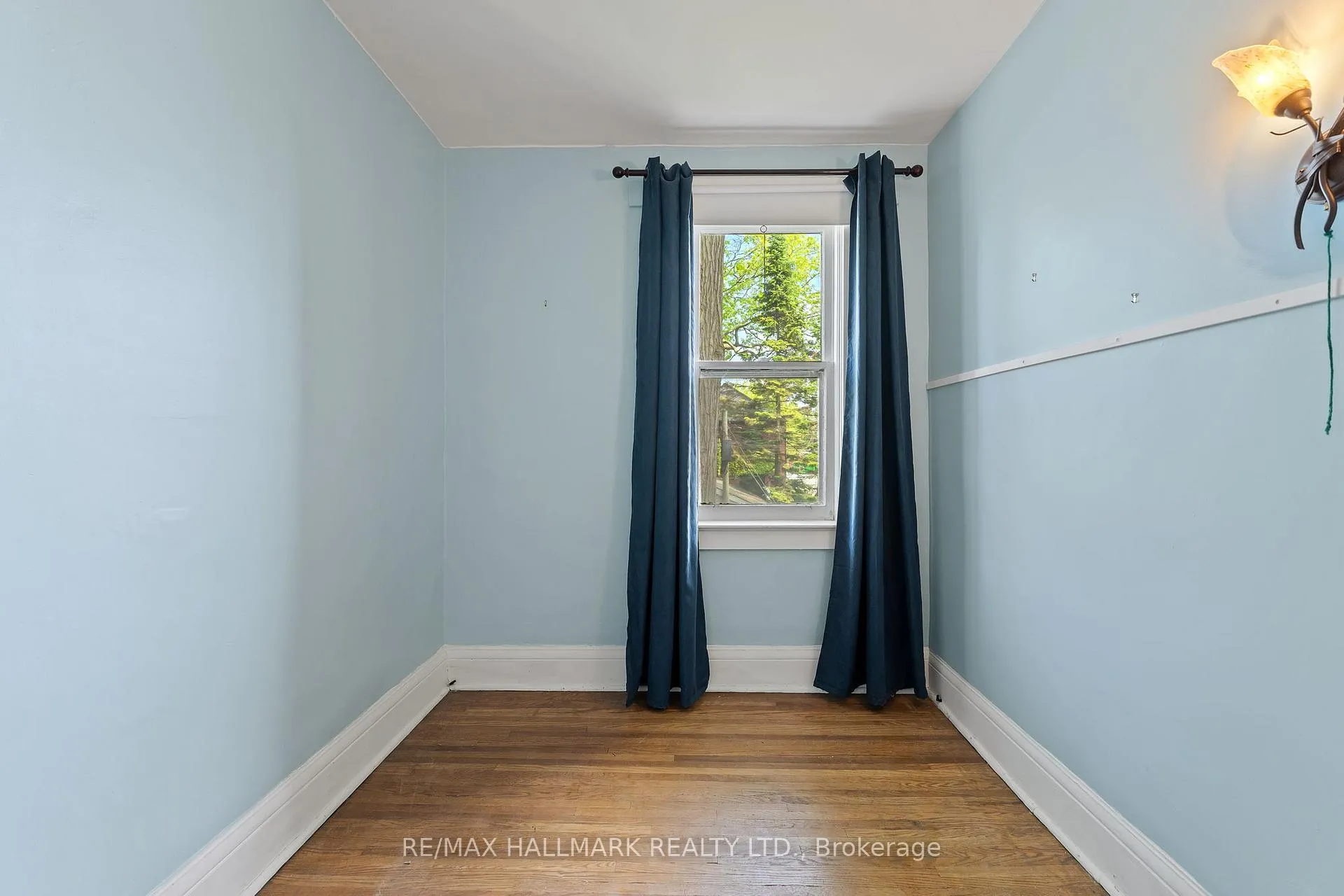 Photo 18 of 7 Wheeler Avenue, Toronto, The Beaches — HOMEH