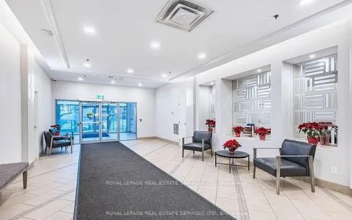 Photo 5 of Unit 1602, 9 George Street N, Brampton, Downtown Brampton — HOMEH