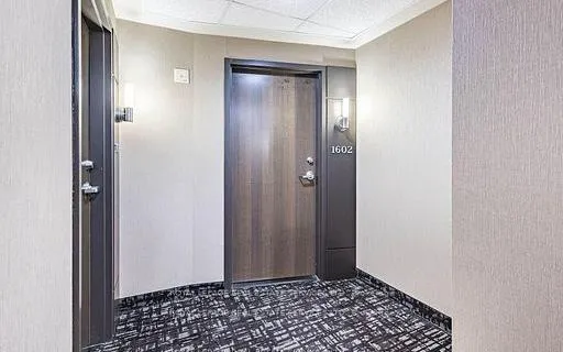 Photo 7 of Unit 1602, 9 George Street N, Brampton, Downtown Brampton — HOMEH