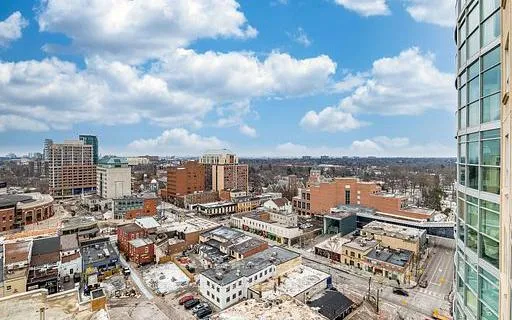 Photo 23 of Unit 1602, 9 George Street N, Brampton, Downtown Brampton — HOMEH