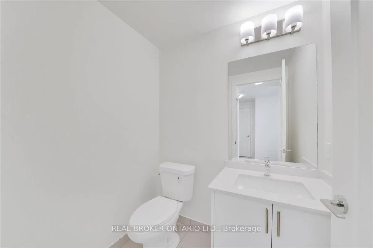 Photo 25 of Unit 2004, 27 Korda Gate, Vaughan, Vellore Village — HOMEH