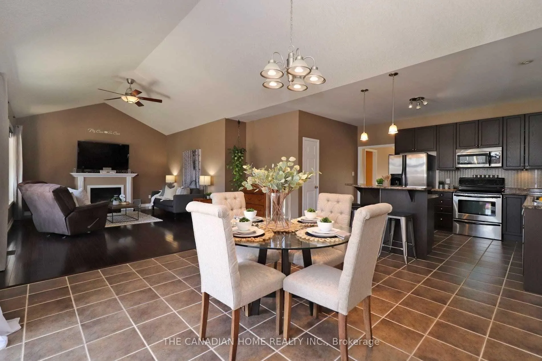 Photo 12 of 35 Cousins Street, Clarington, Courtice — HOMEH