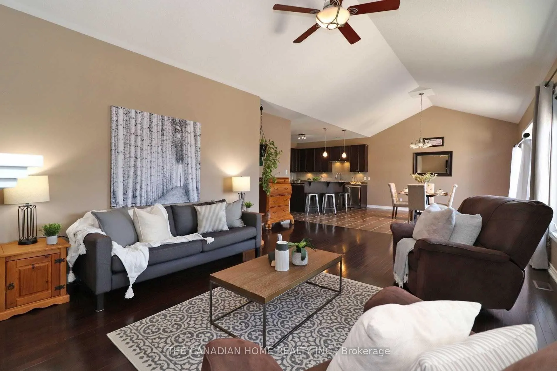 Photo 15 of 35 Cousins Street, Clarington, Courtice — HOMEH
