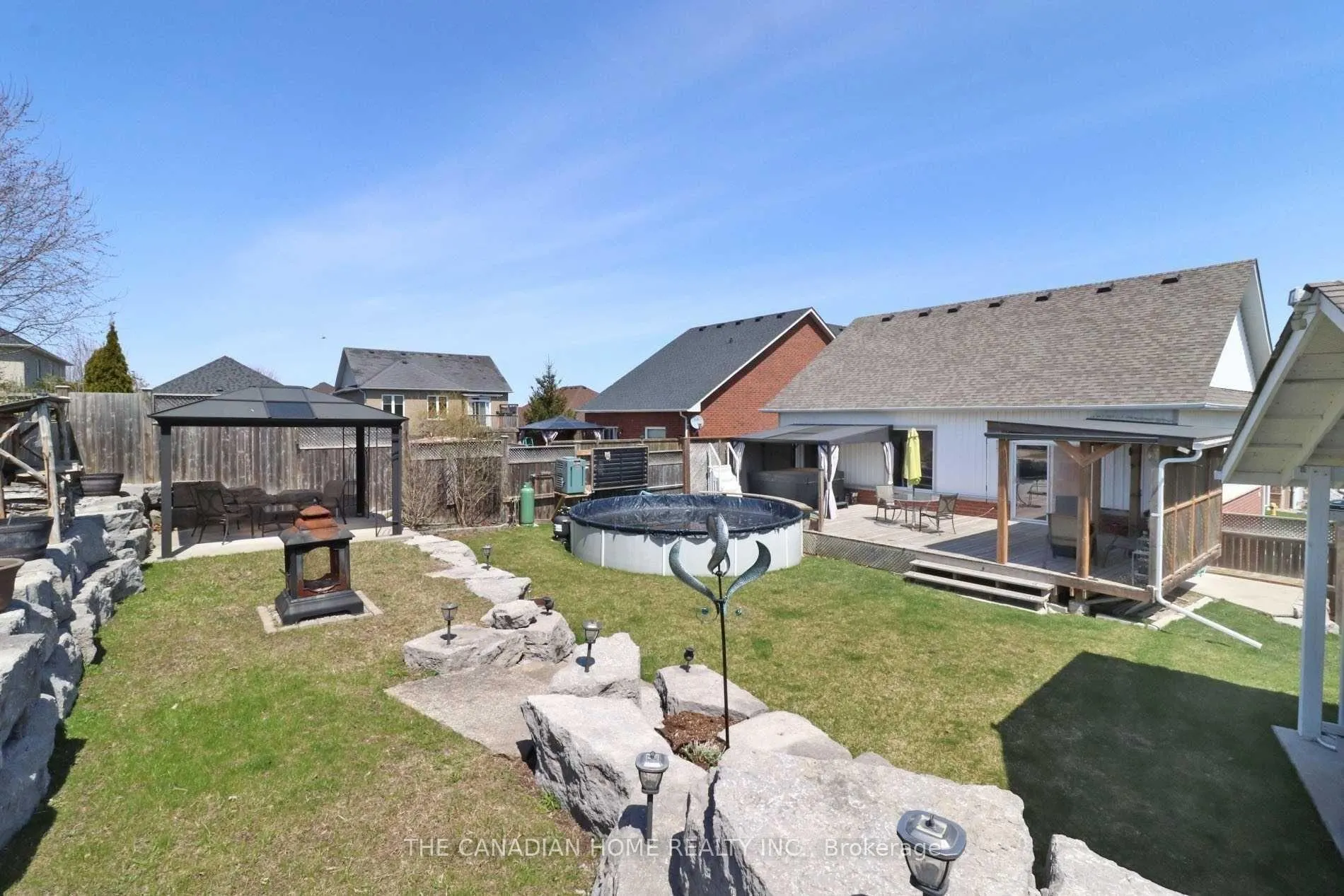 Photo 23 of 35 Cousins Street, Clarington, Courtice — HOMEH
