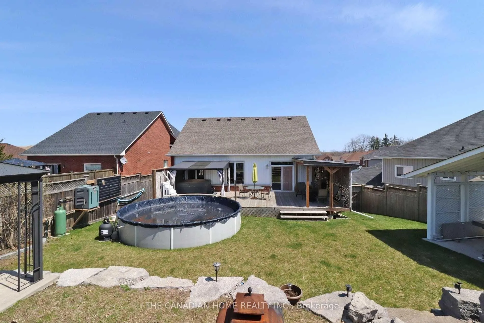 Photo 24 of 35 Cousins Street, Clarington, Courtice — HOMEH
