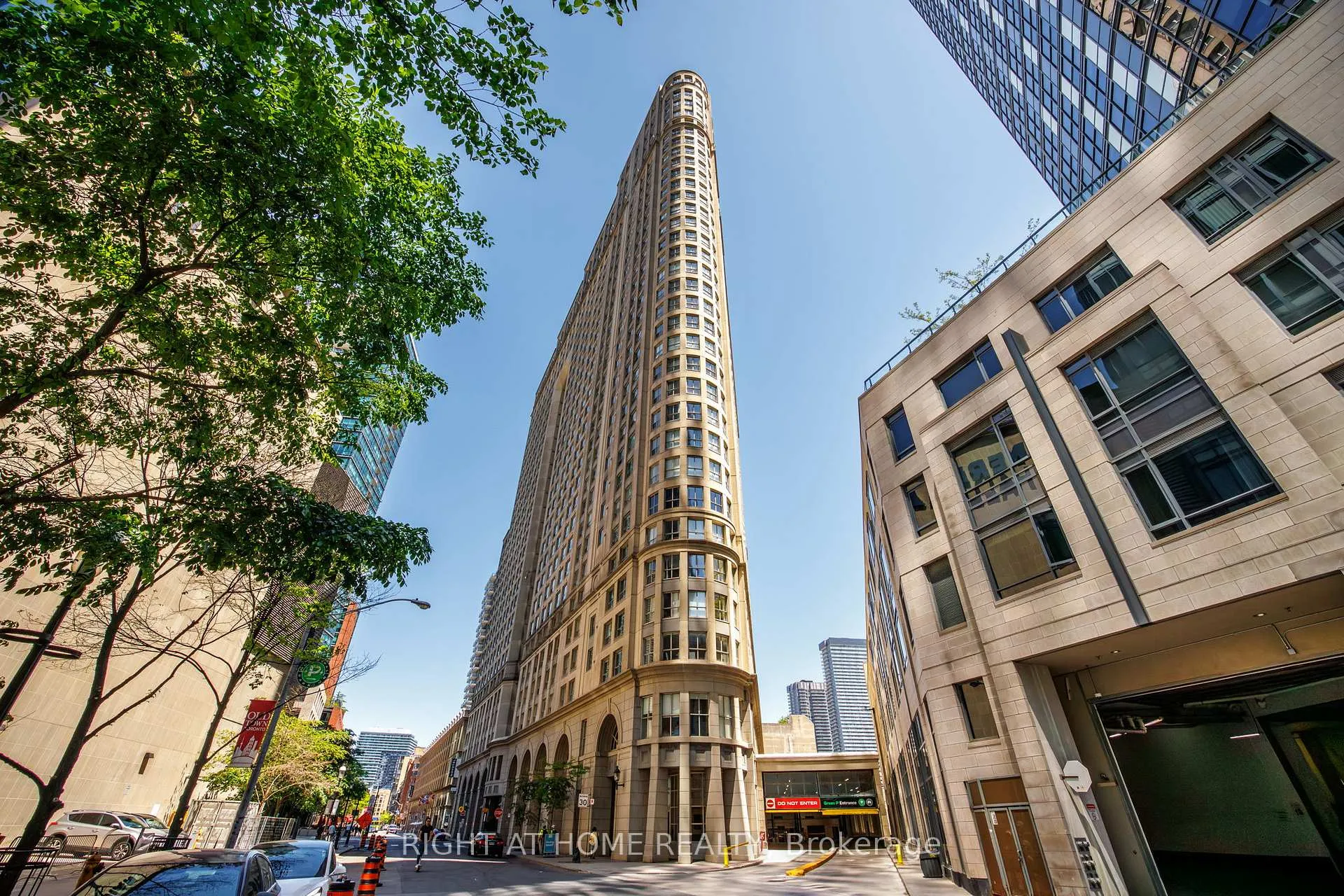 Photo 1 of Unit 303, 25 The Esplanade, Toronto, Waterfront Communities — HOMEH