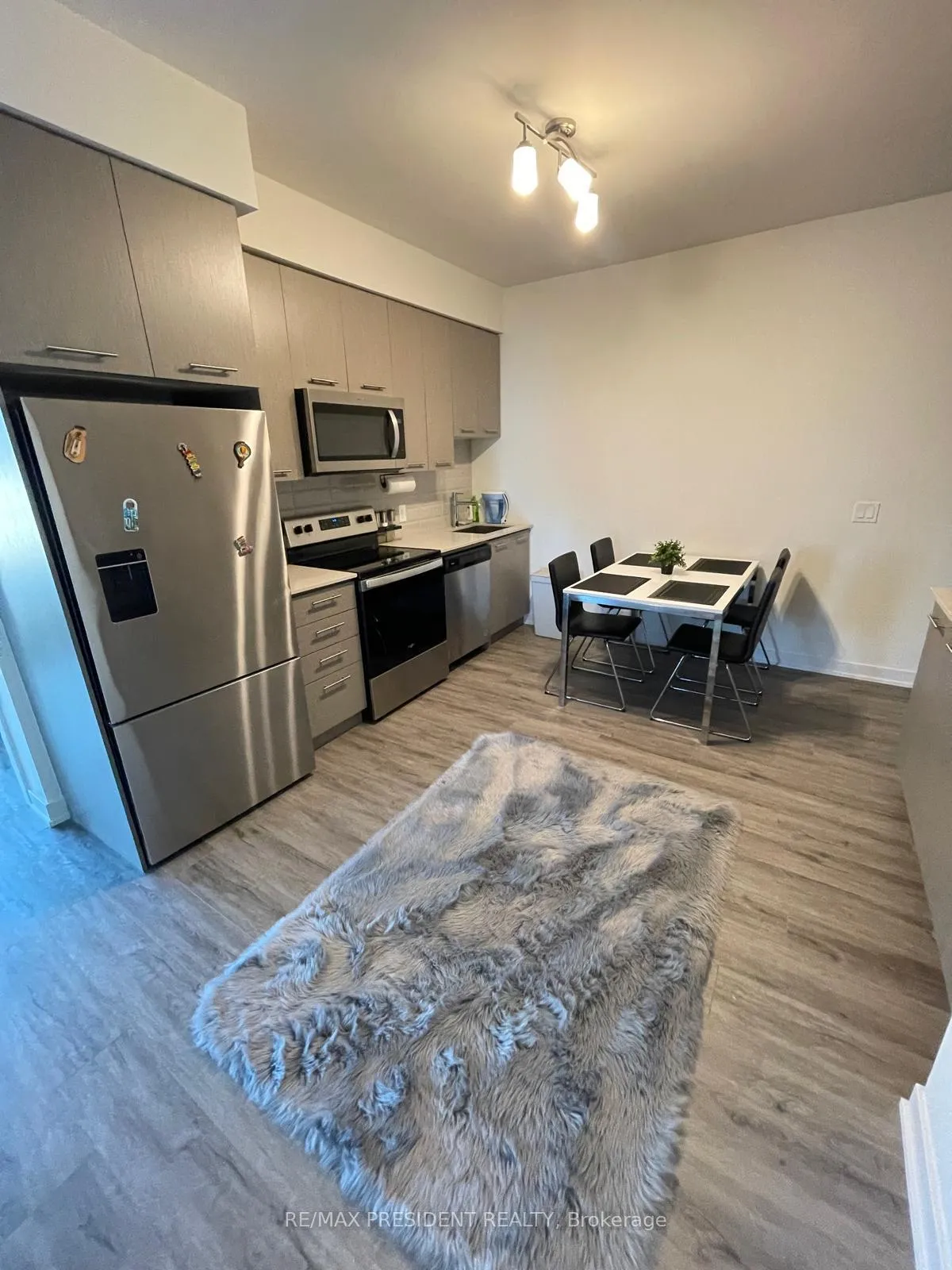 Photo 3 of Unit 205, 385 Winston Road, Grimsby, Grimsby Beach — HOMEH
