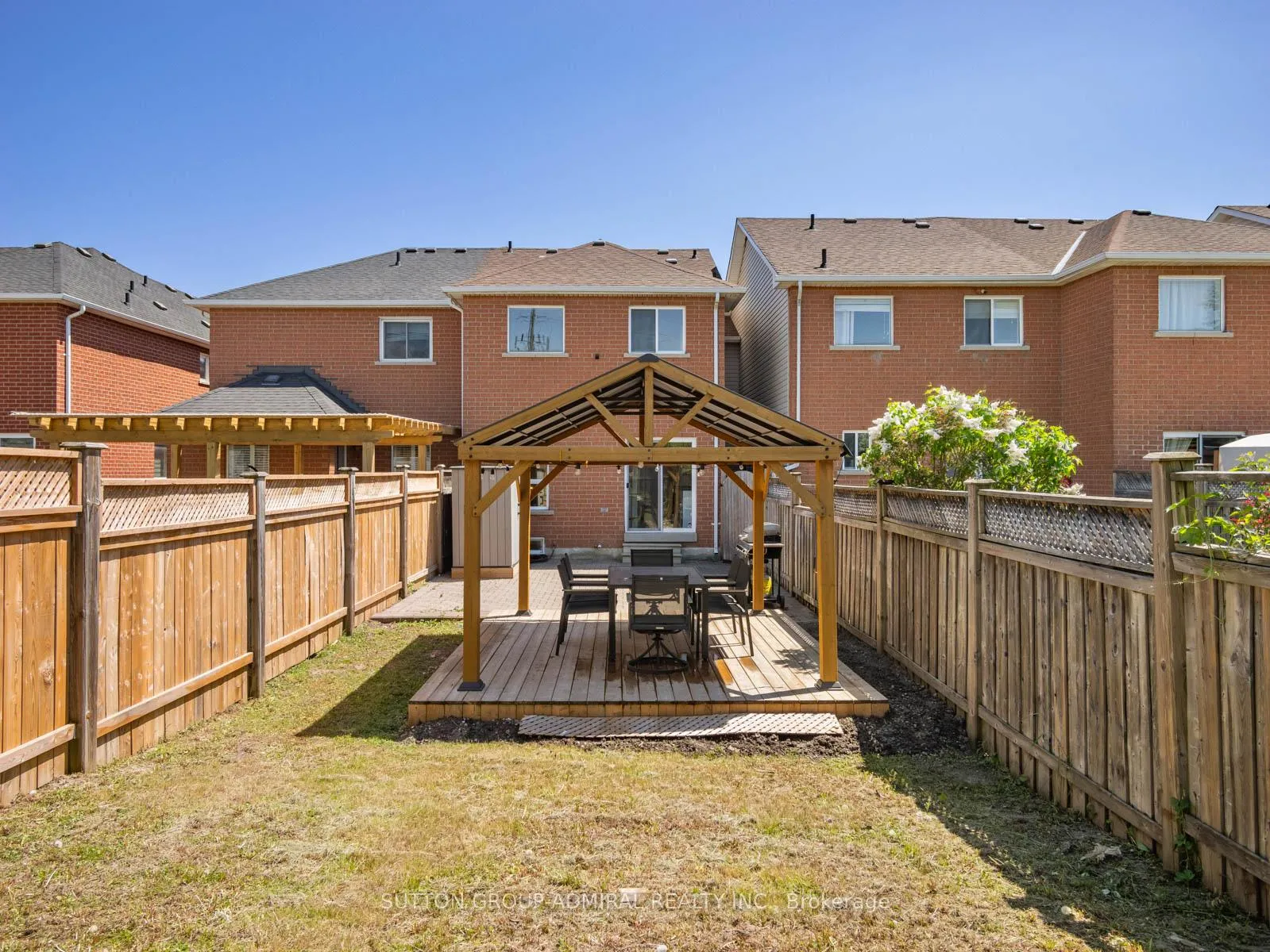 Photo 34 of 49 Lindenshire Avenue, Vaughan, Maple — HOMEH