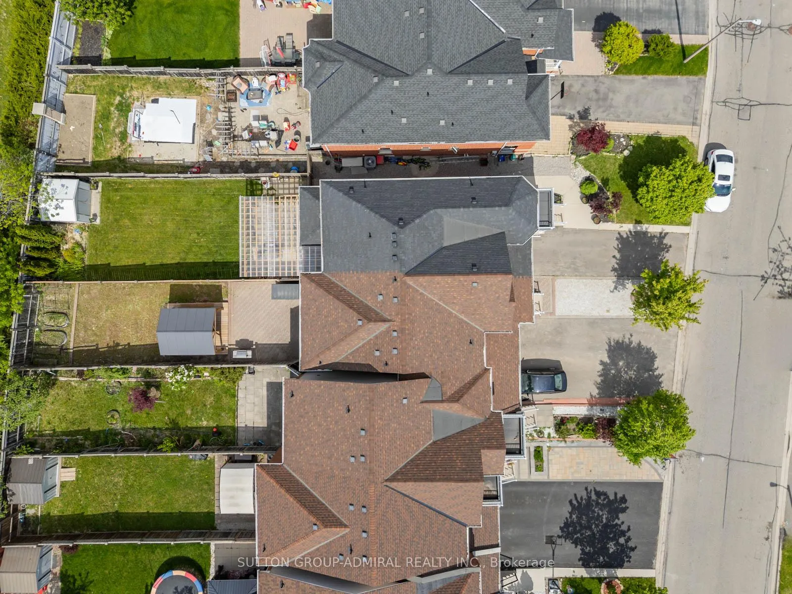Photo 38 of 49 Lindenshire Avenue, Vaughan, Maple — HOMEH