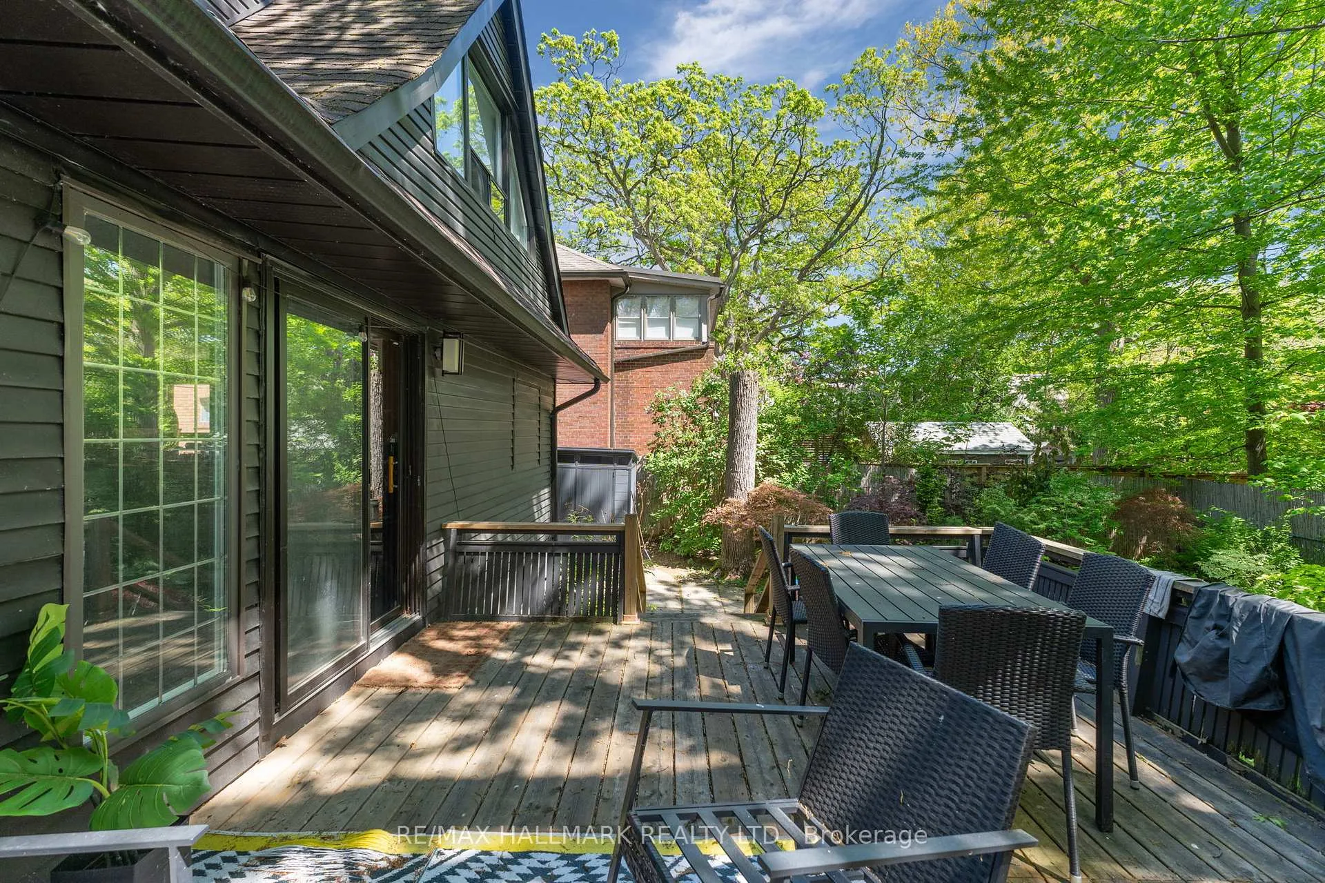 Photo 15 of 35 Benlamond Avenue, Toronto, East End-Danforth — HOMEH