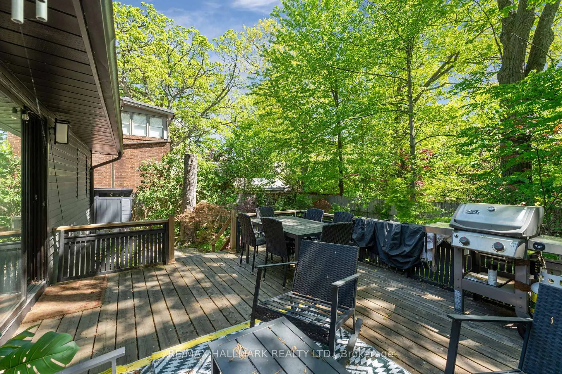 Photo 16 of 35 Benlamond Avenue, Toronto, East End-Danforth — HOMEH