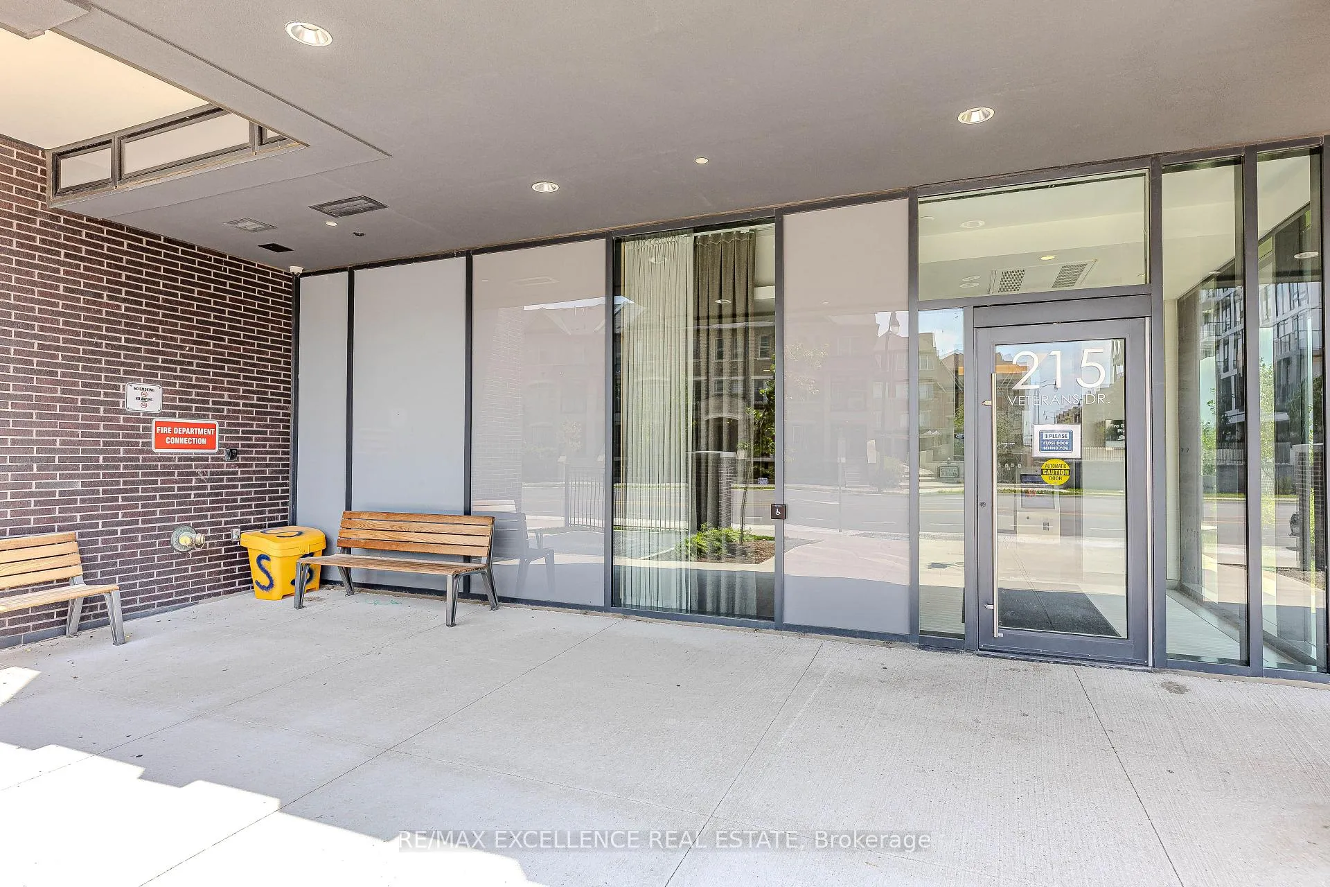 Photo 3 of Unit 1008S, 215 Veterans Drive, Brampton, Brampton North — HOMEH