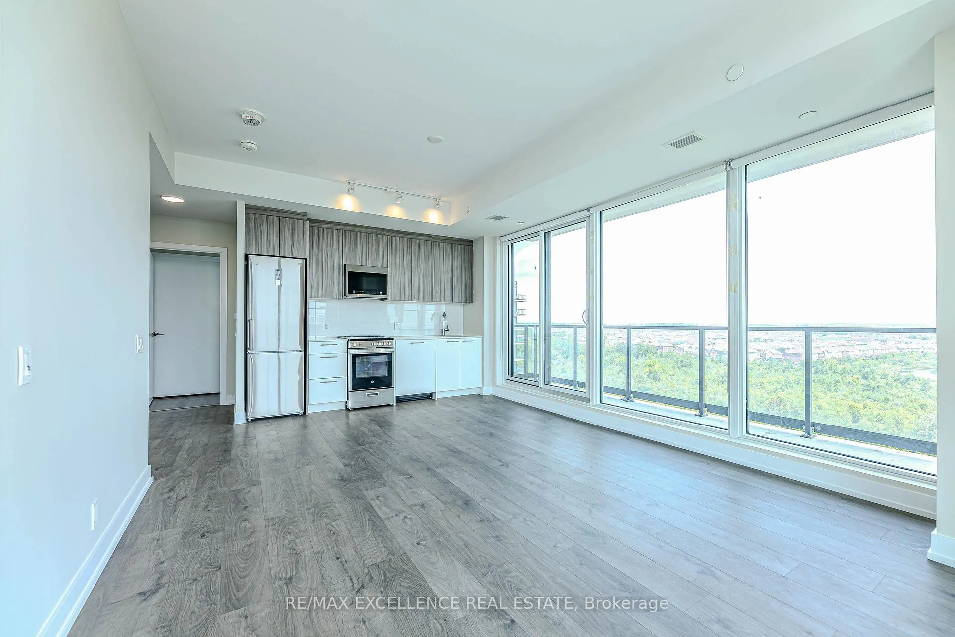 Photo 15 of Unit 1008S, 215 Veterans Drive, Brampton, Brampton North — HOMEH