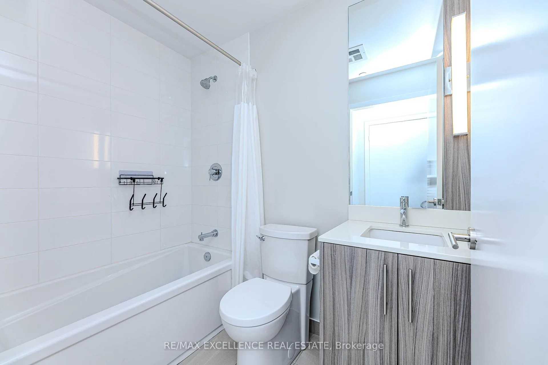 Photo 26 of Unit 1008S, 215 Veterans Drive, Brampton, Brampton North — HOMEH