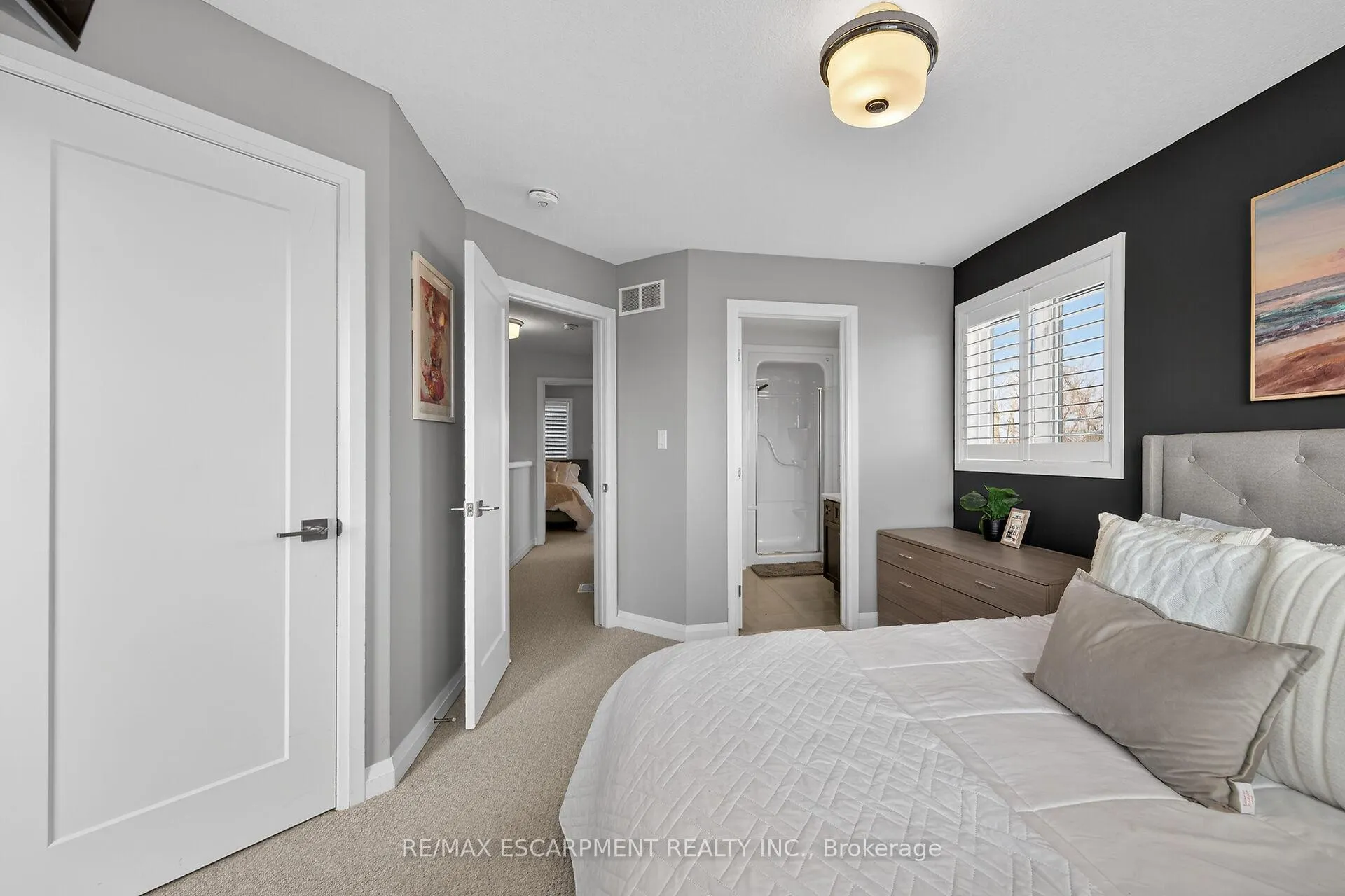 Photo 20 of Unit 33, 35 Midhurst Heights, Hamilton, Stoney Creek Mountain — HOMEH