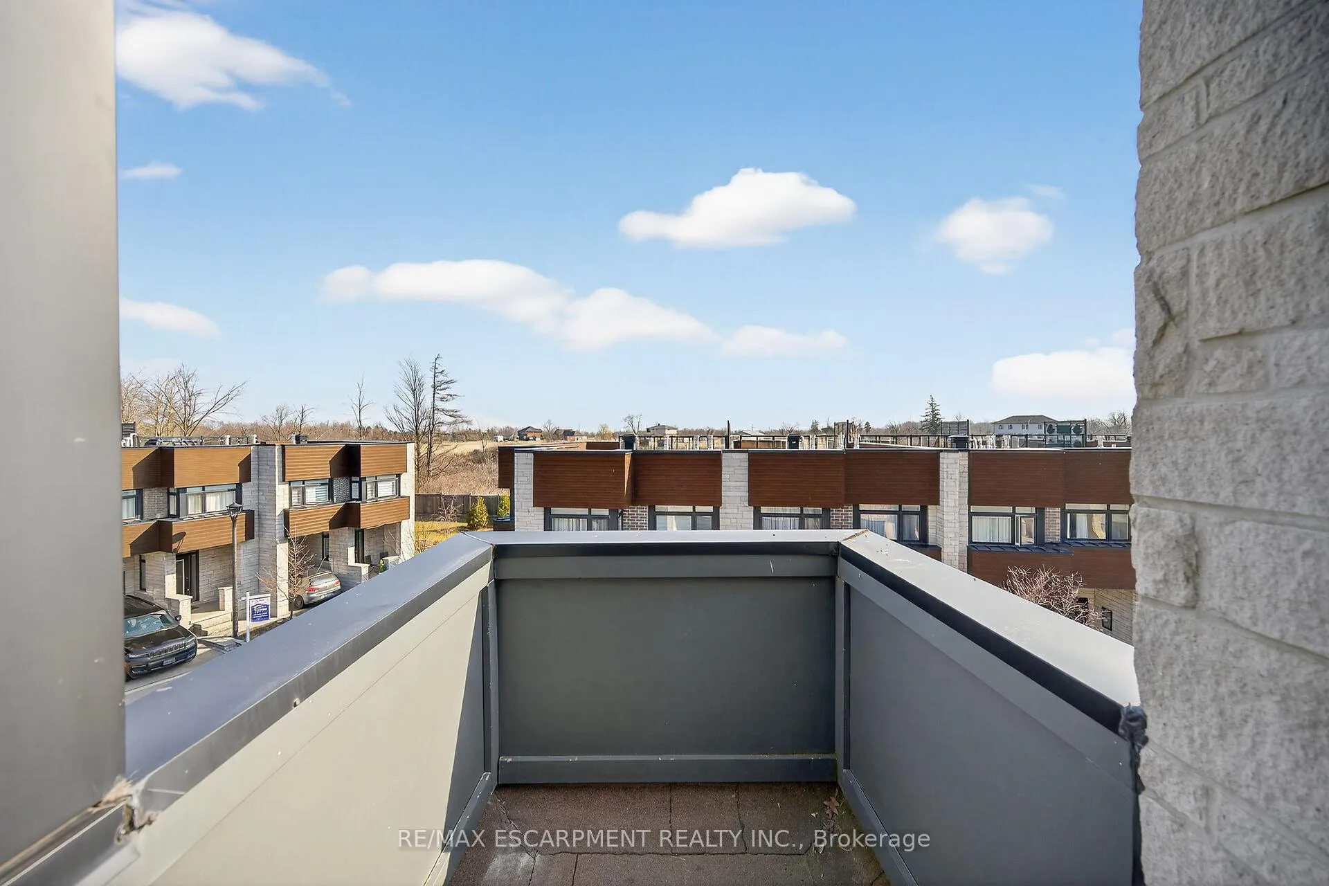 Photo 23 of Unit 33, 35 Midhurst Heights, Hamilton, Stoney Creek Mountain — HOMEH