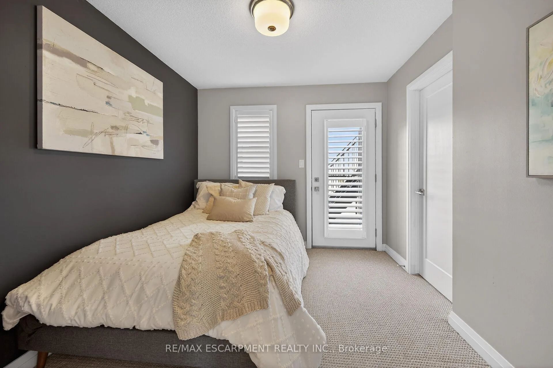 Photo 24 of Unit 33, 35 Midhurst Heights, Hamilton, Stoney Creek Mountain — HOMEH