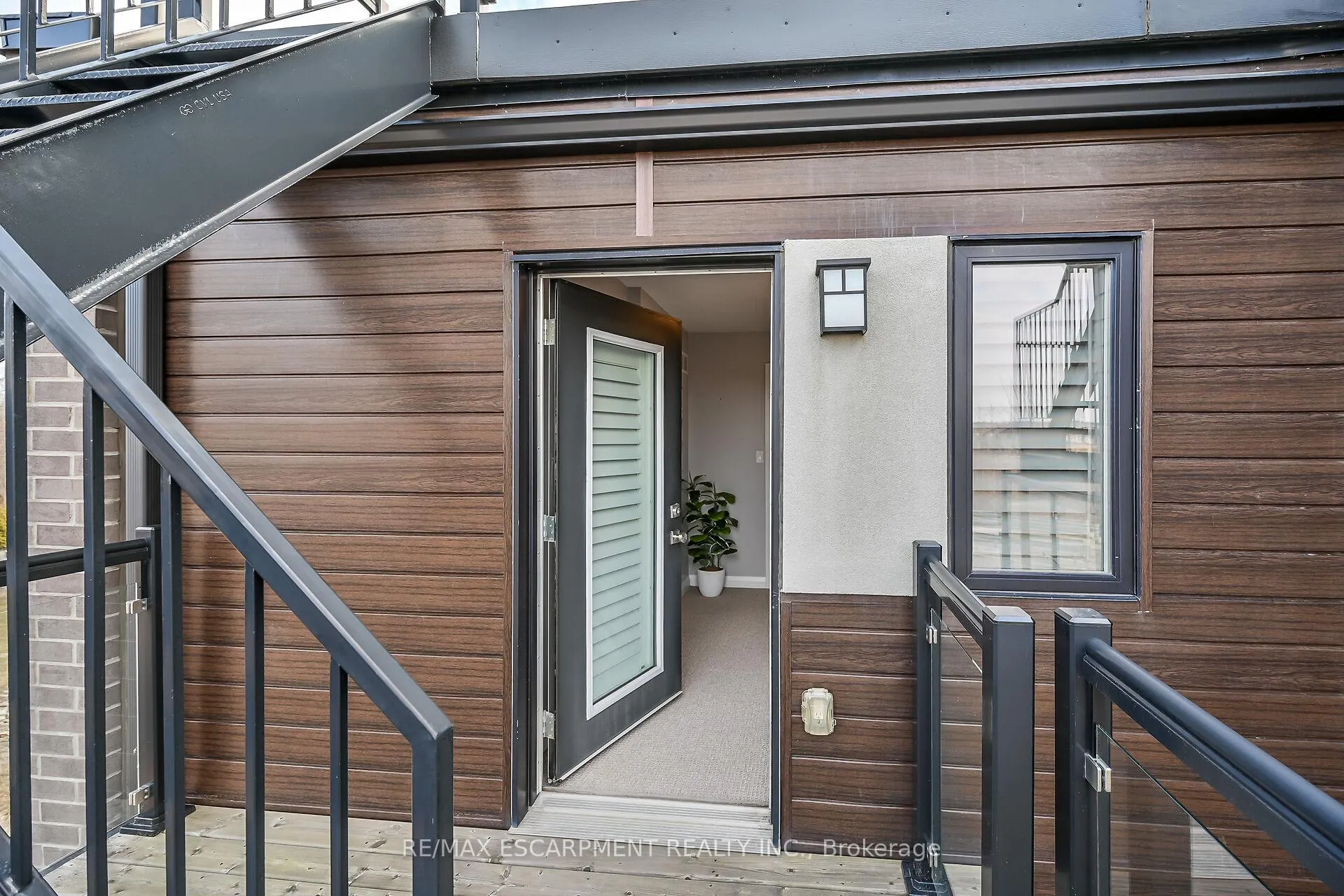 Photo 30 of Unit 33, 35 Midhurst Heights, Hamilton, Stoney Creek Mountain — HOMEH