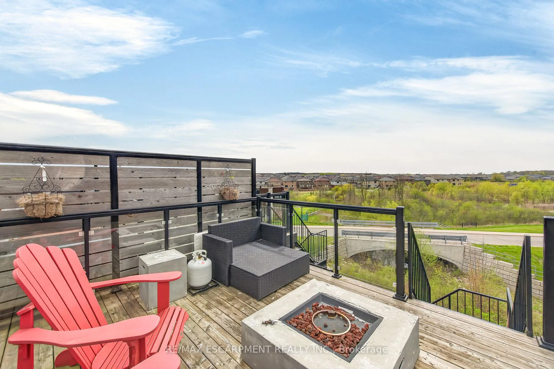 Photo 34 of Unit 33, 35 Midhurst Heights, Hamilton, Stoney Creek Mountain — HOMEH