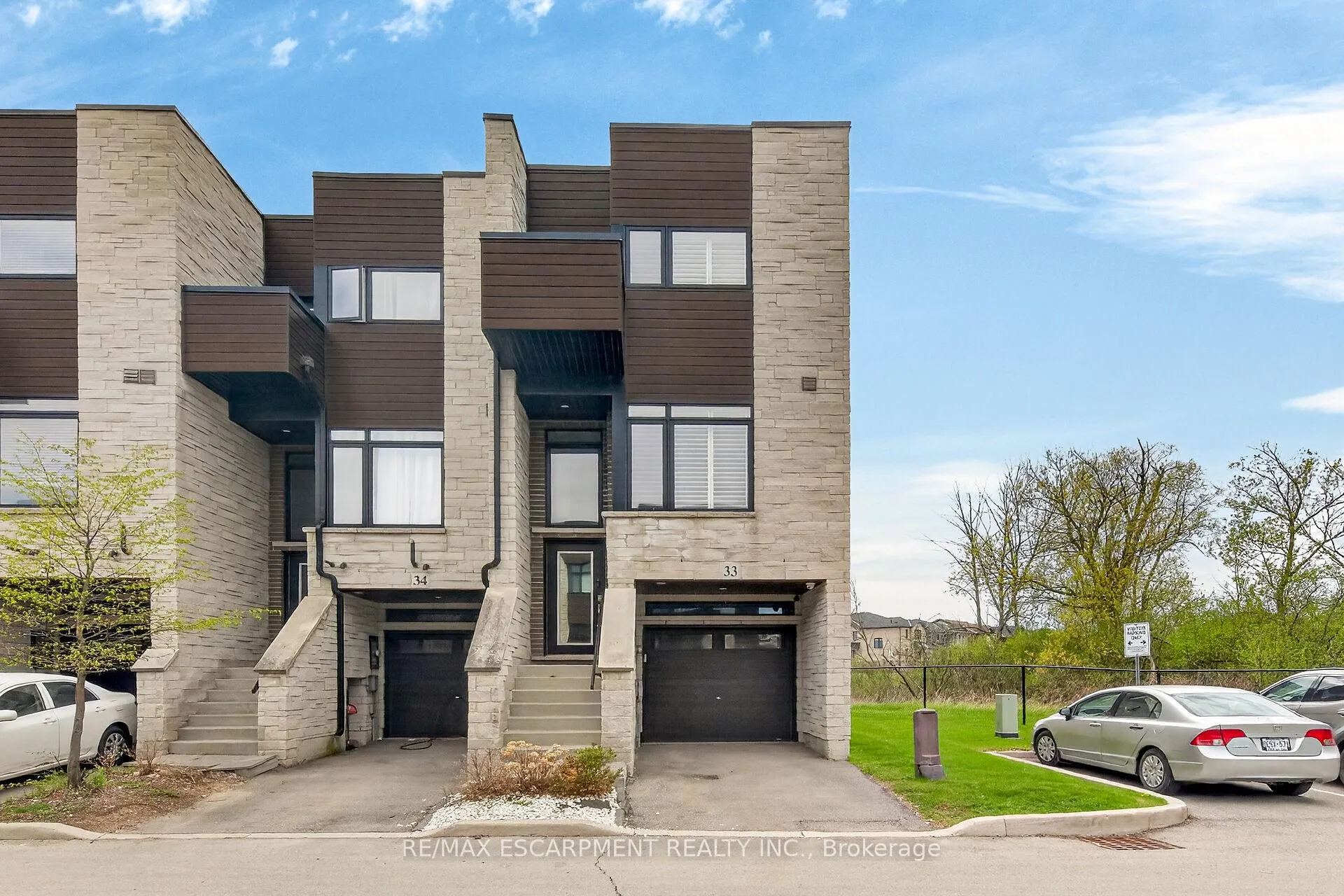 Photo 42 of Unit 33, 35 Midhurst Heights, Hamilton, Stoney Creek Mountain — HOMEH