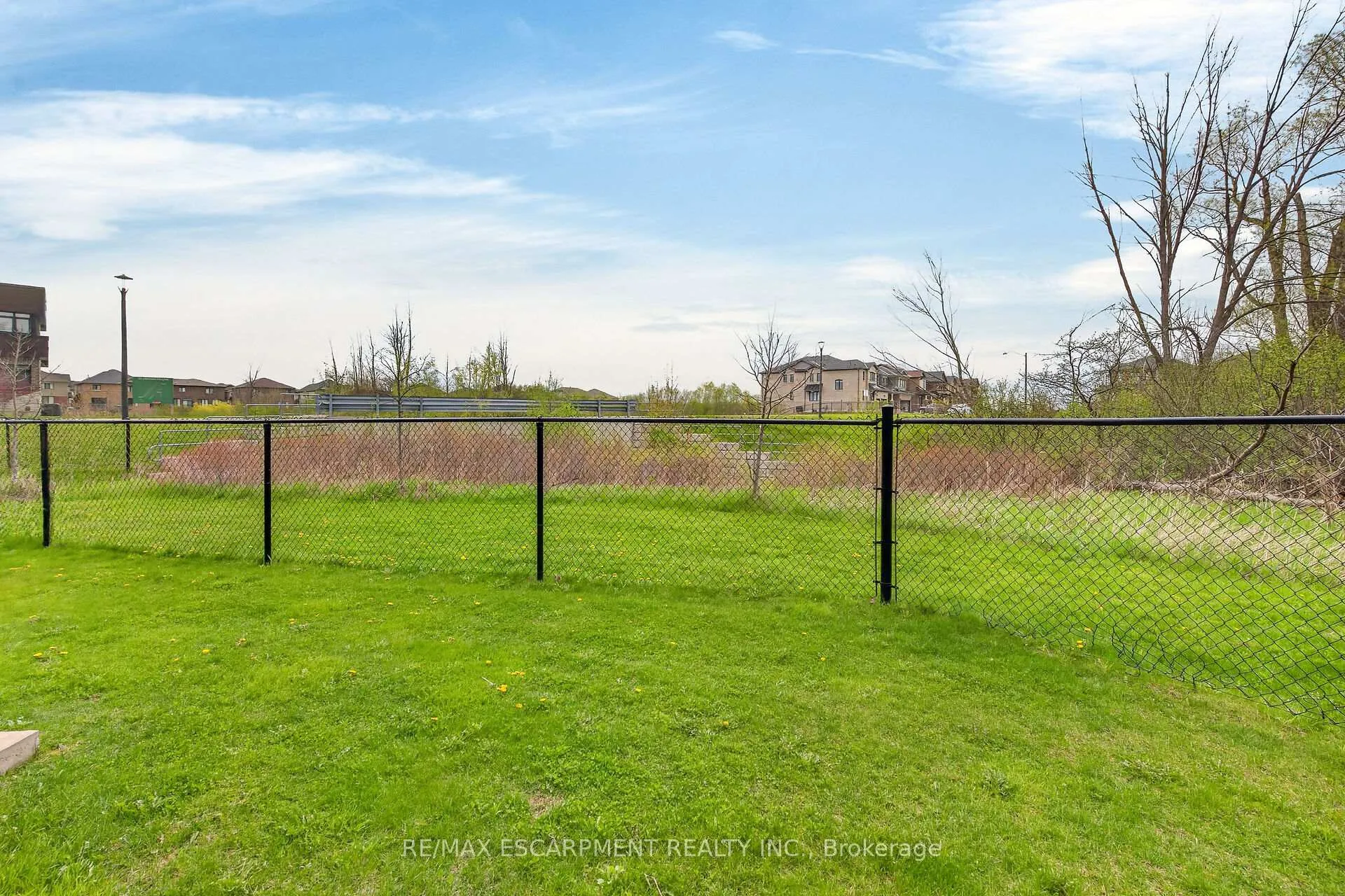 Photo 49 of Unit 33, 35 Midhurst Heights, Hamilton, Stoney Creek Mountain — HOMEH