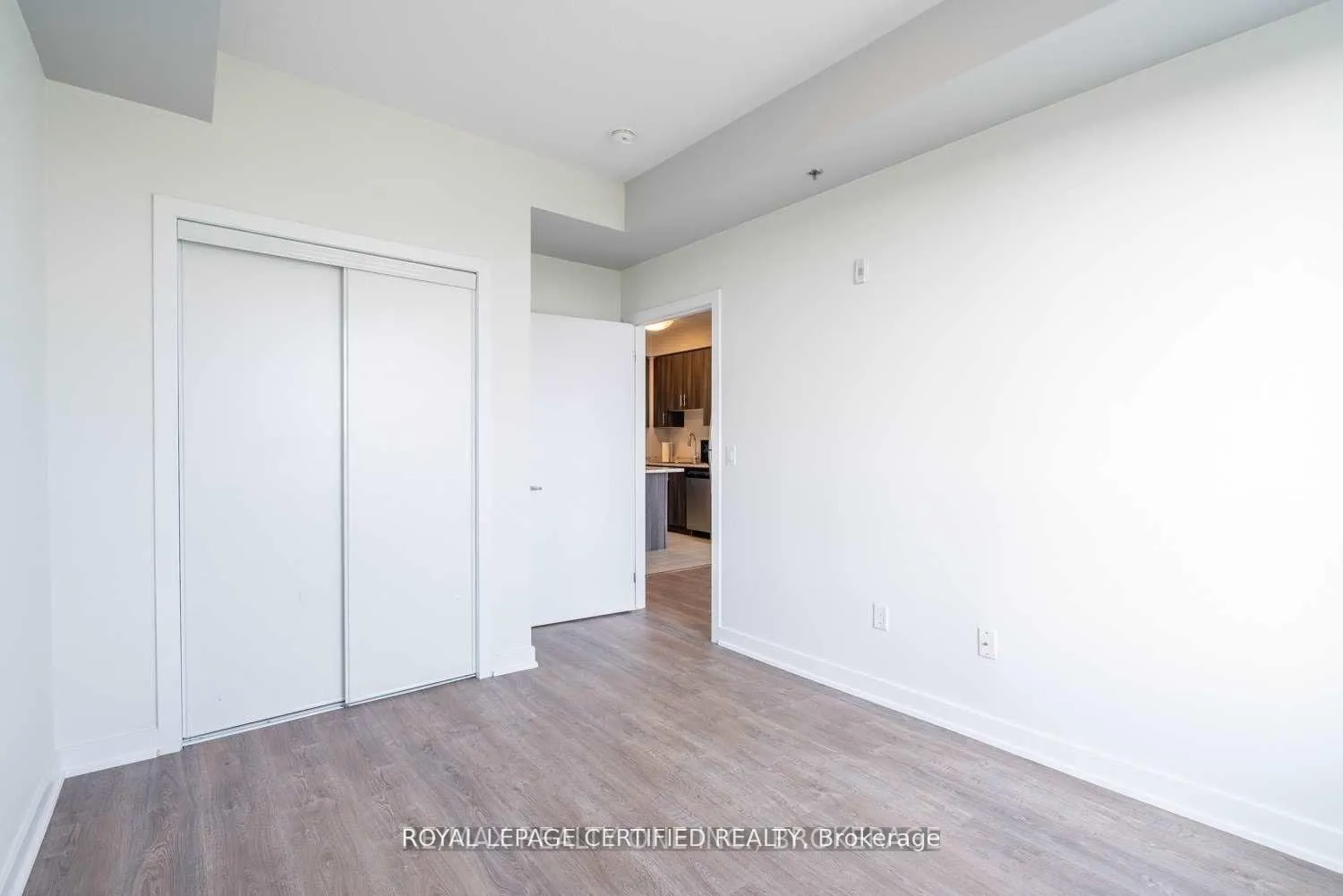 Photo 9 of Unit 615, 2486 Old Bronte Road, Oakville, Westmount — HOMEH